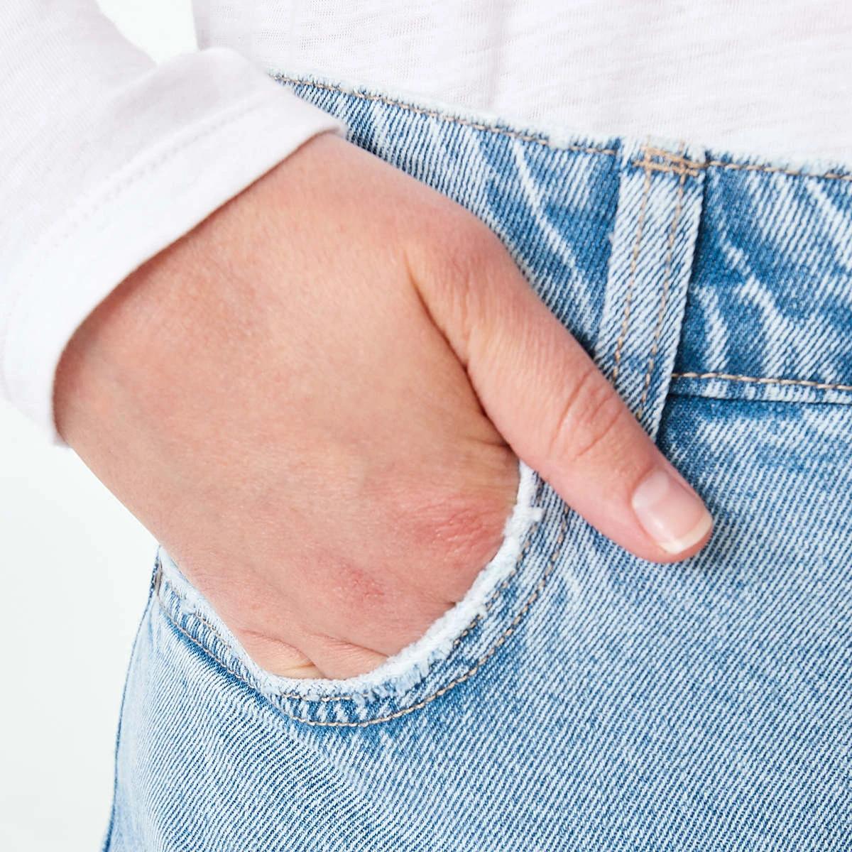 6 Wide Leg Jeans Light Wash, 6 of 6