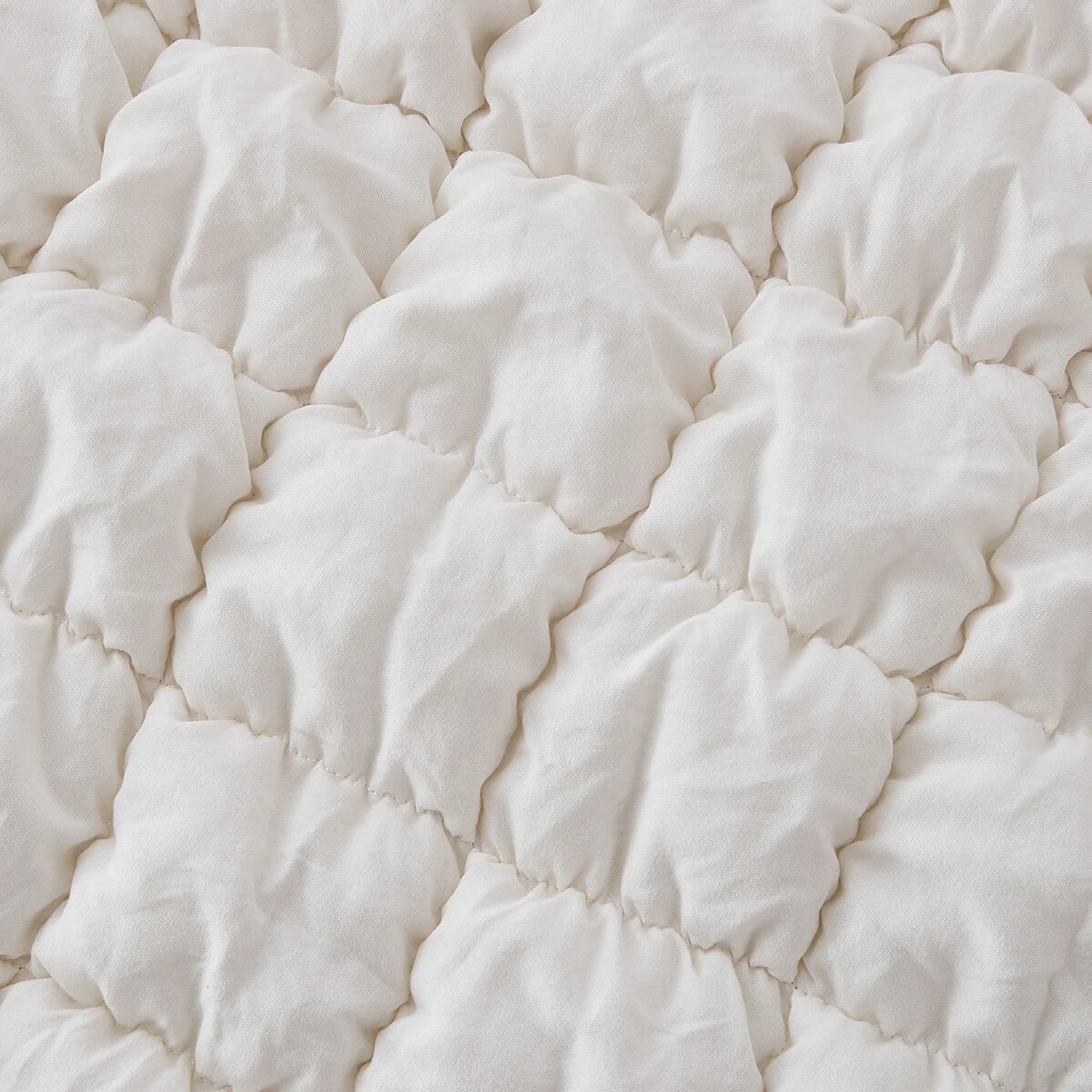 4 Marshmallow Quilt Cover Set - Queen Bed, White, 4 of 6