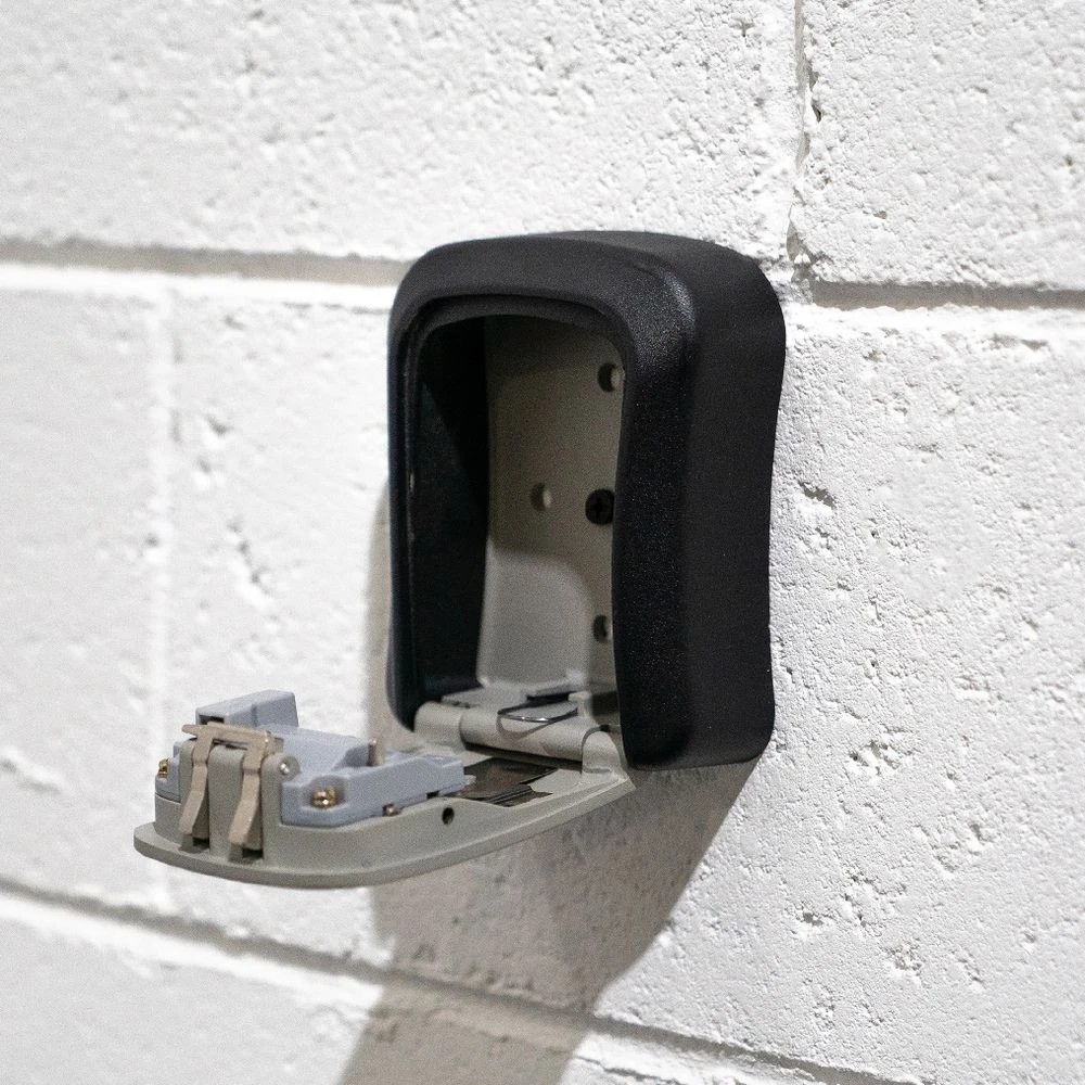 4 Sandleford KSS02 Wall Mount Key Storage Safe, 4 of 6