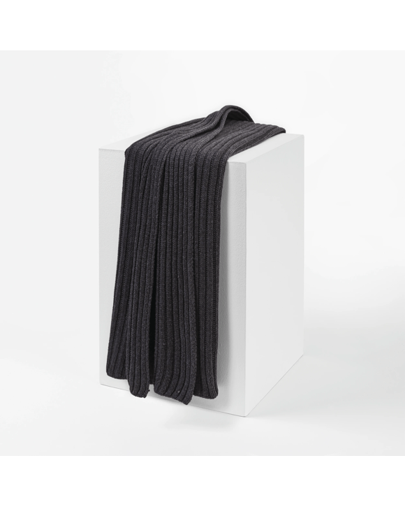Chunky Knit Ribbed Throw - Grey