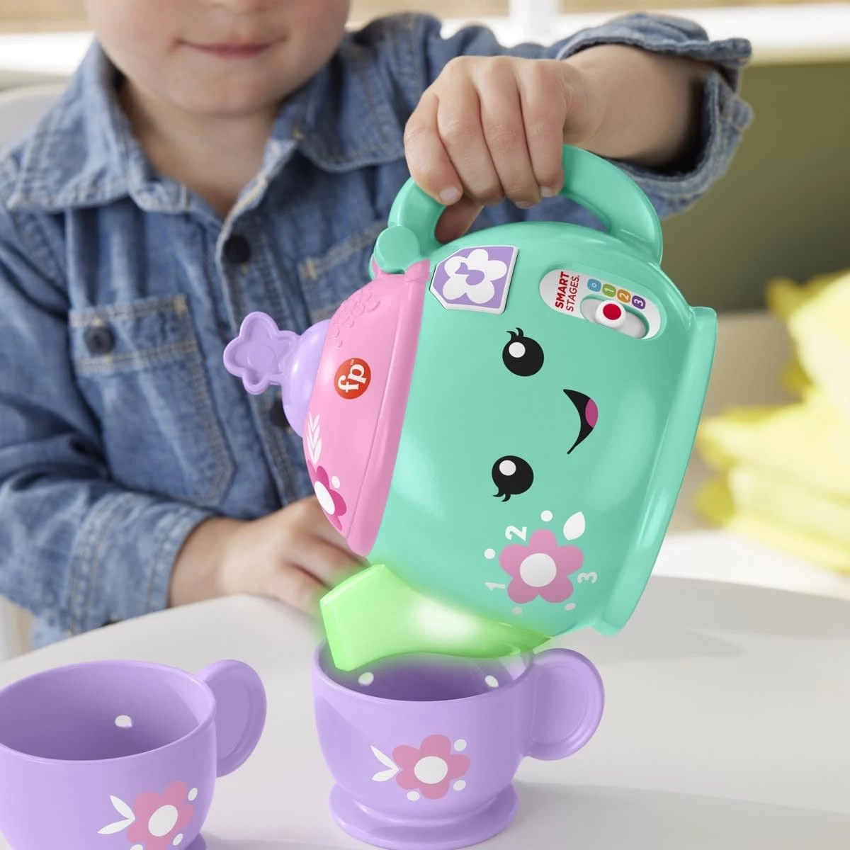 5 Fisher-Price Laugh & Learn Sweet Manners Tea Set, 5 of 6