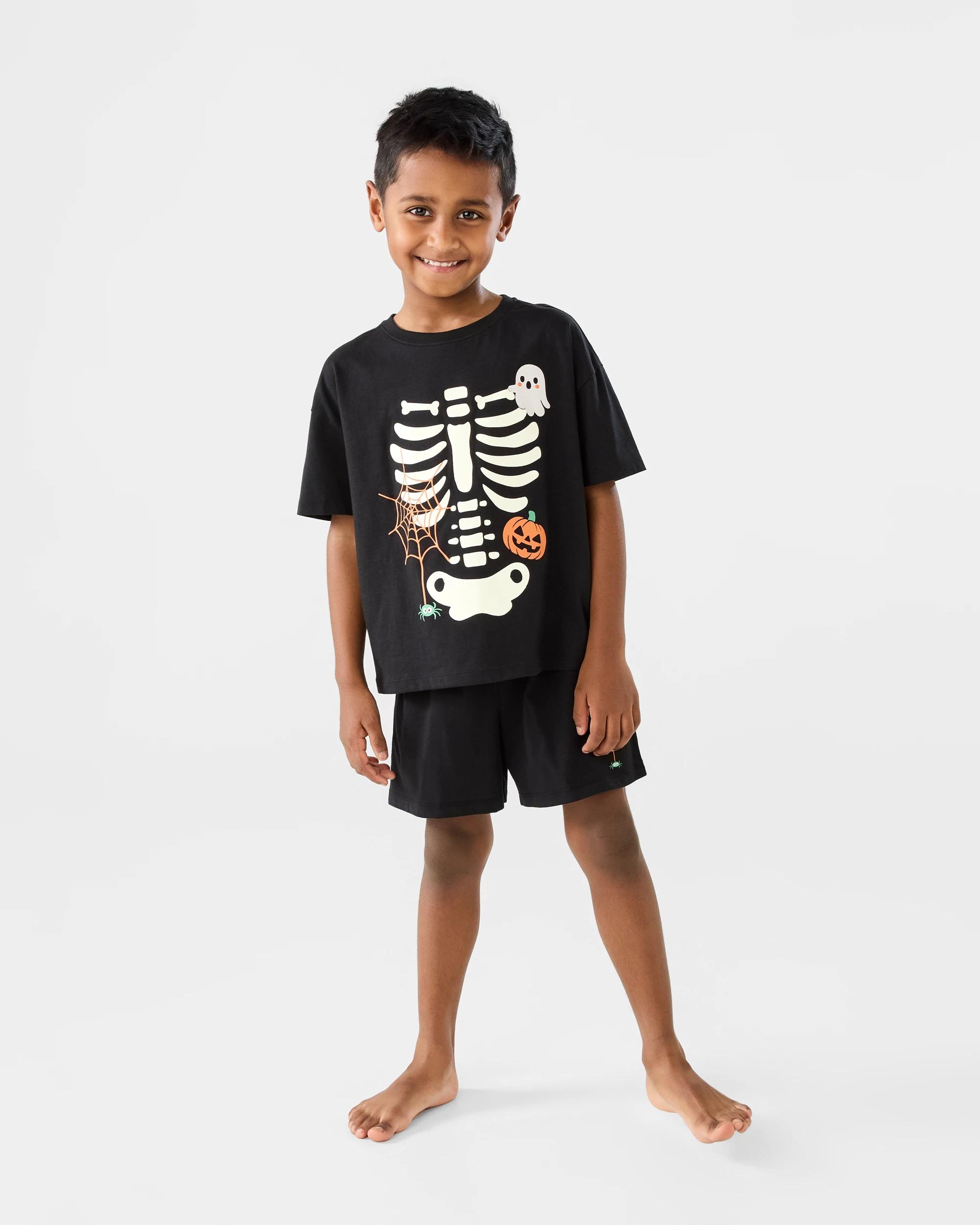7 Halloween Pyjama Set Blk Skel, 7 of 8