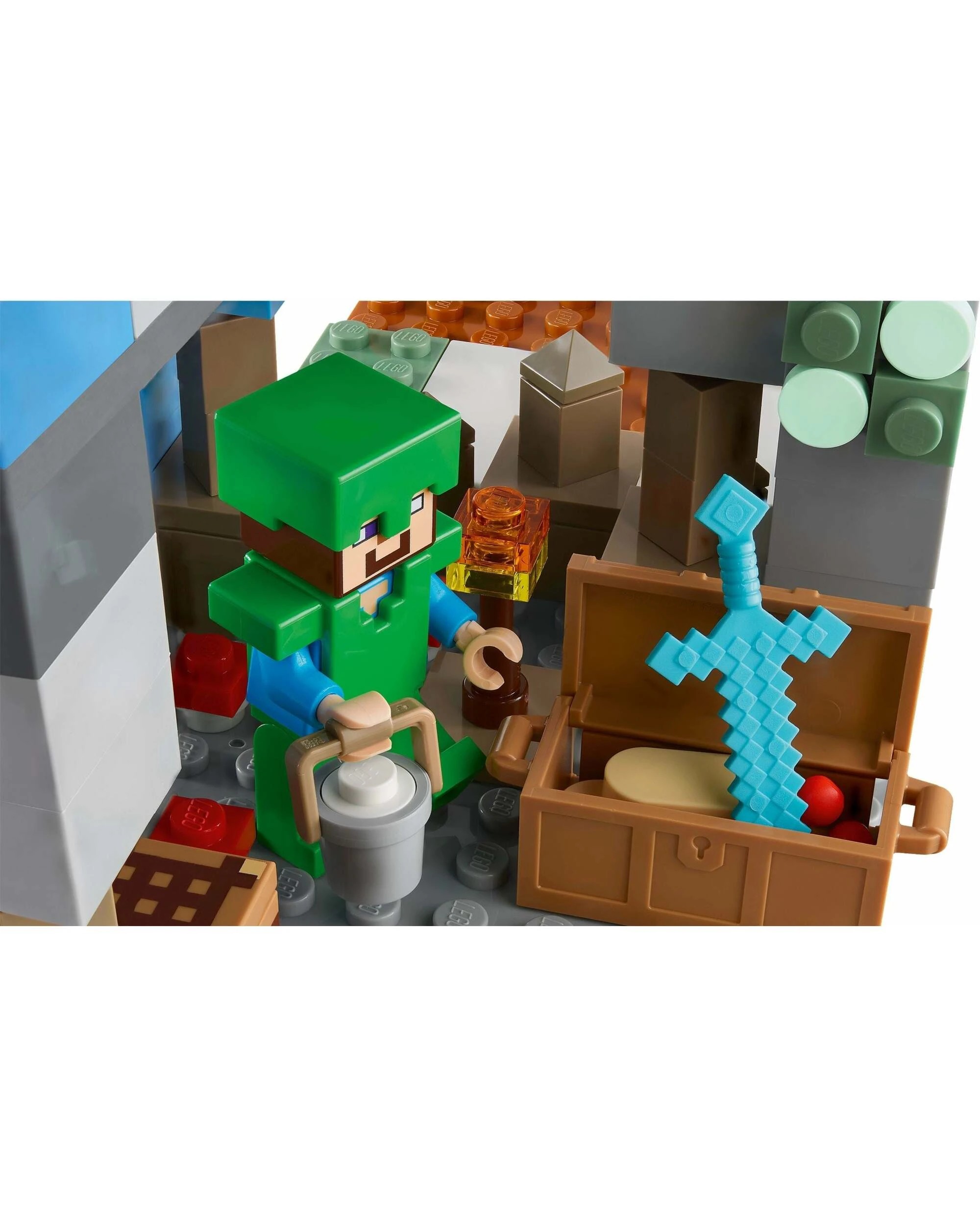 3 LEGO Minecraft 21243 The Frozen Peaks, 3 of 3