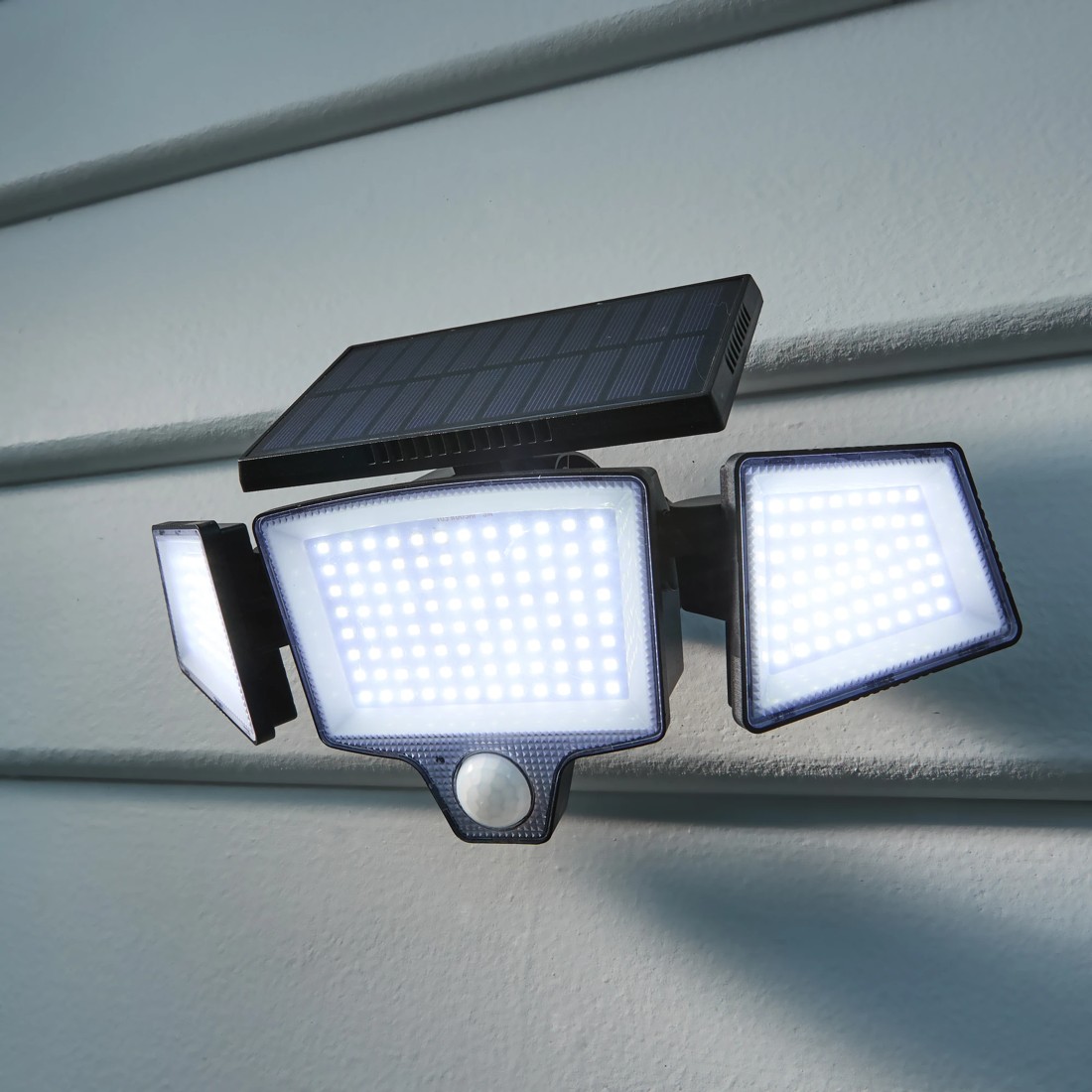 1 Solar Flood Light, 1 of 10