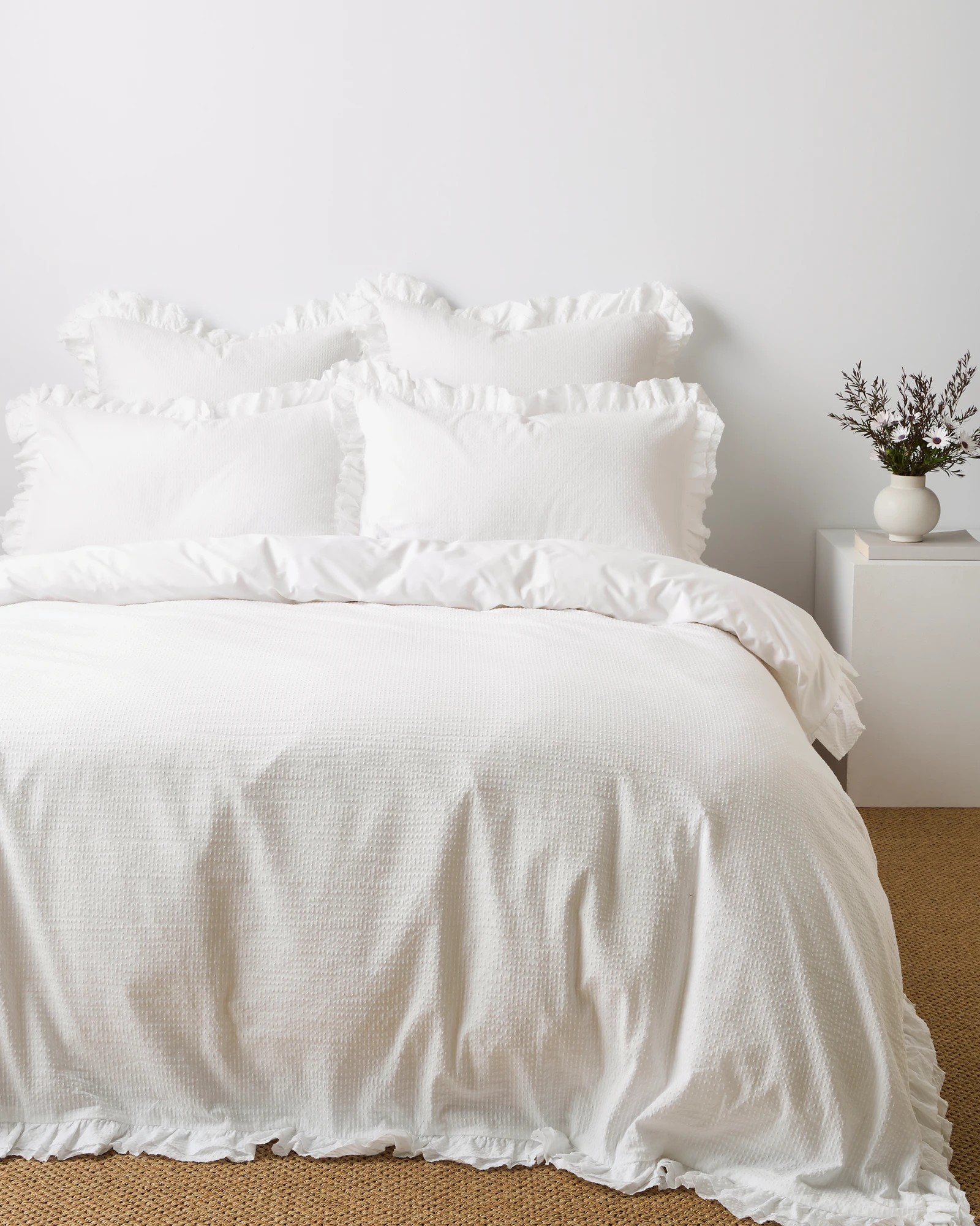 1 Target Australian Cotton Celine Jacquard Double Ruffle Quilt Cover Set
 - Single Bed
 - White, 1 of 3