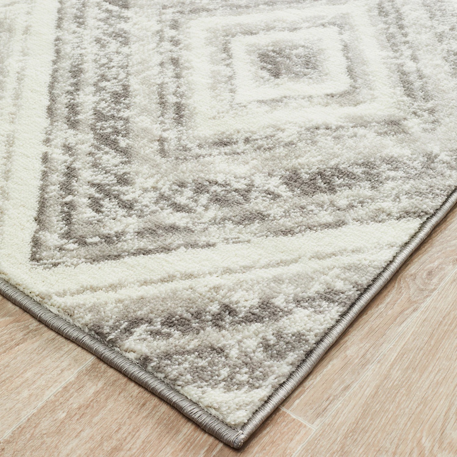 1 Common Ground Rugs Linea 616 290x200cm - Large Power Loomed Pet Friendly Floor Rug - Silver, 1 of 7
