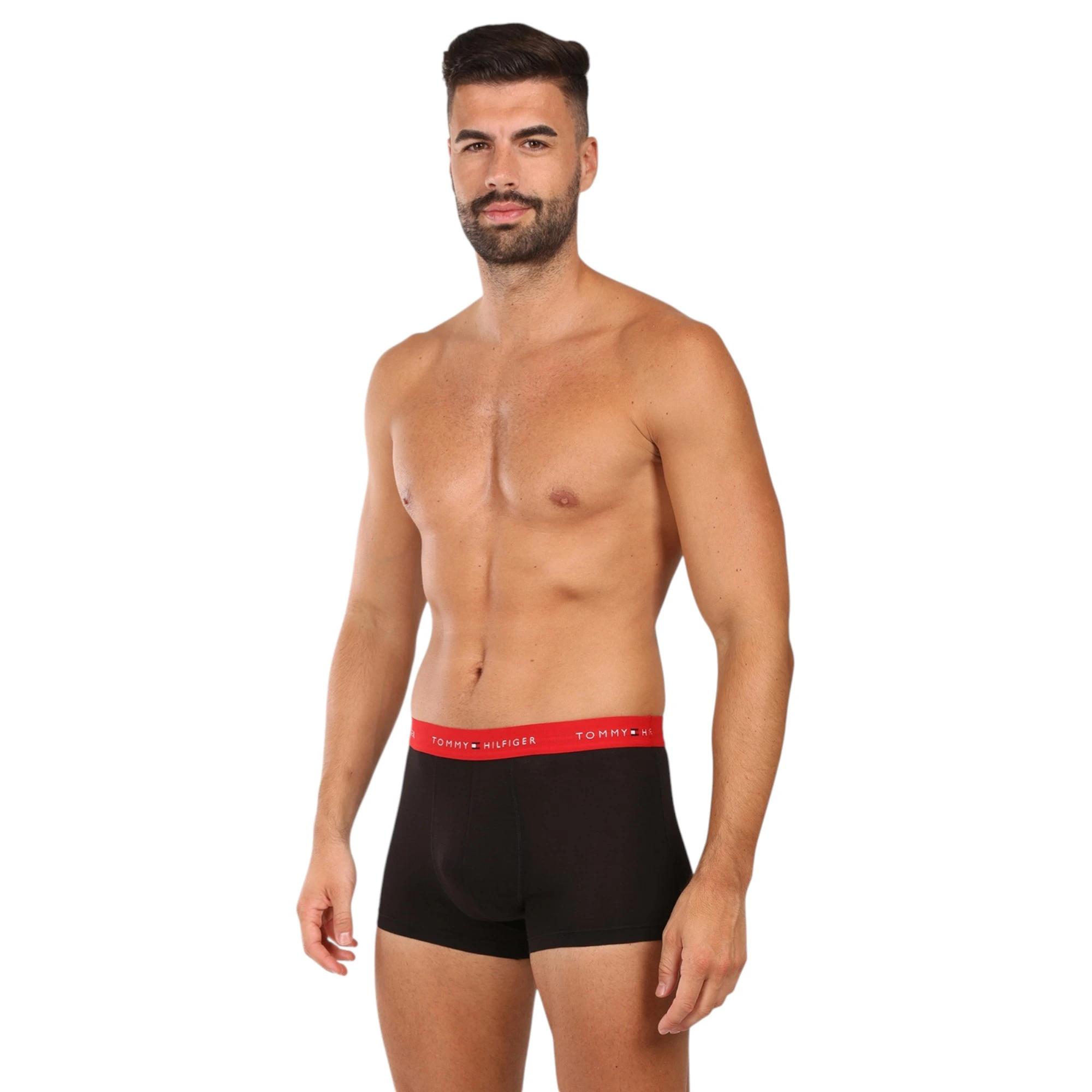 1 Tommy Hilfiger 3 Pack Mens Essential Cotton Trunks Boxer Underwear BLACK MULTI, 1 of 8