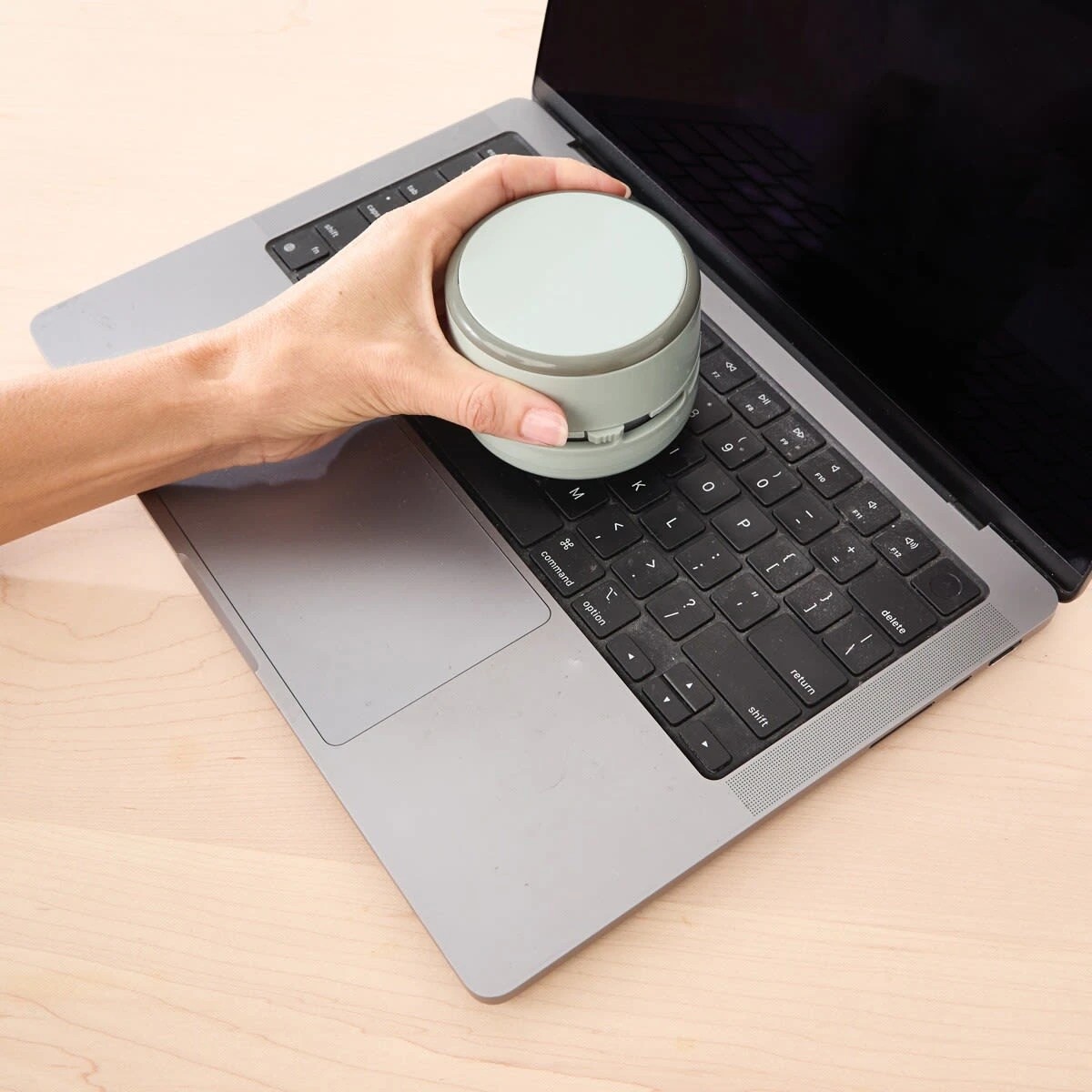 3 Mini Vacuum Cleaner - Green, 3 of 7