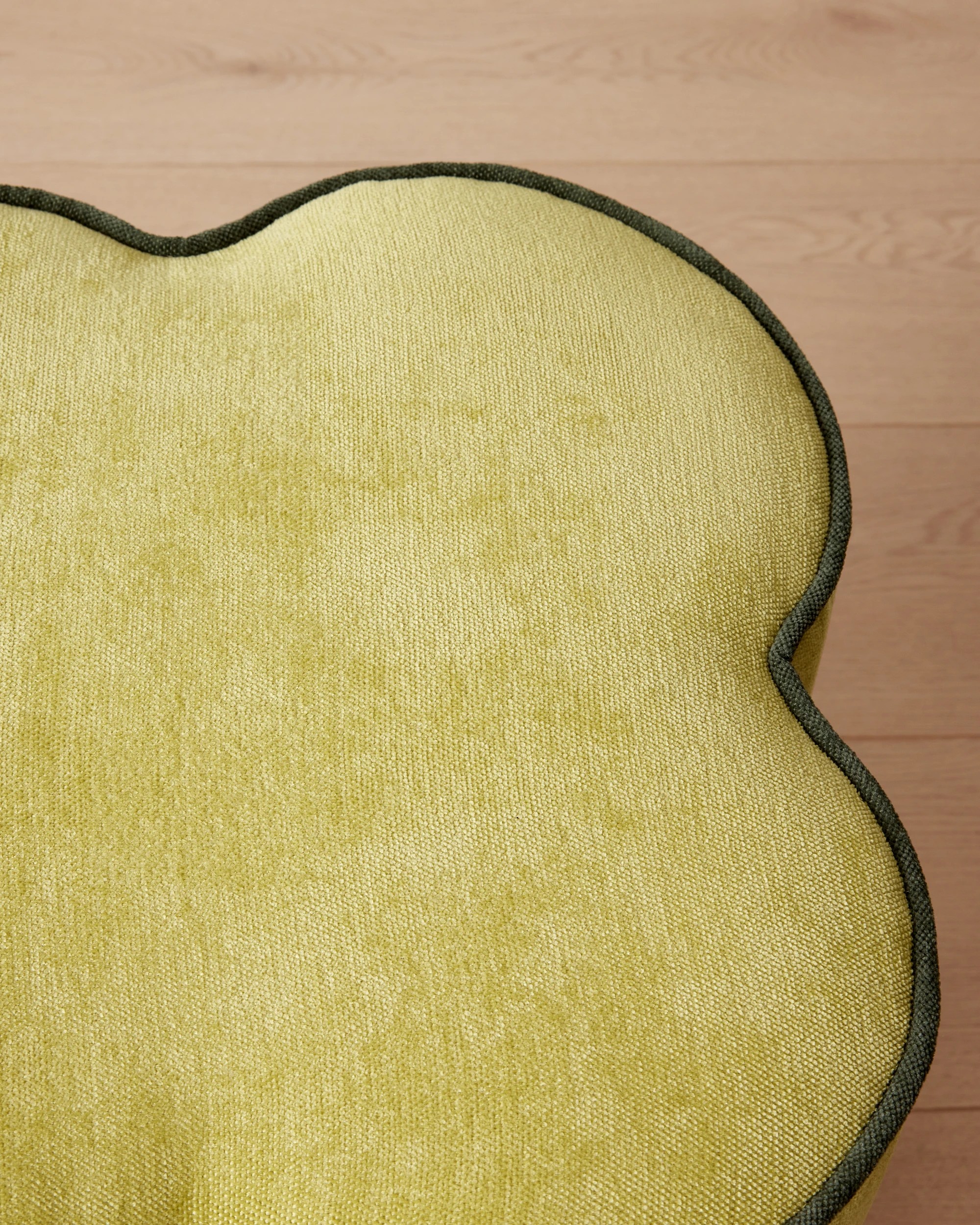 4 Clover Ottoman - Green, 4 of 6