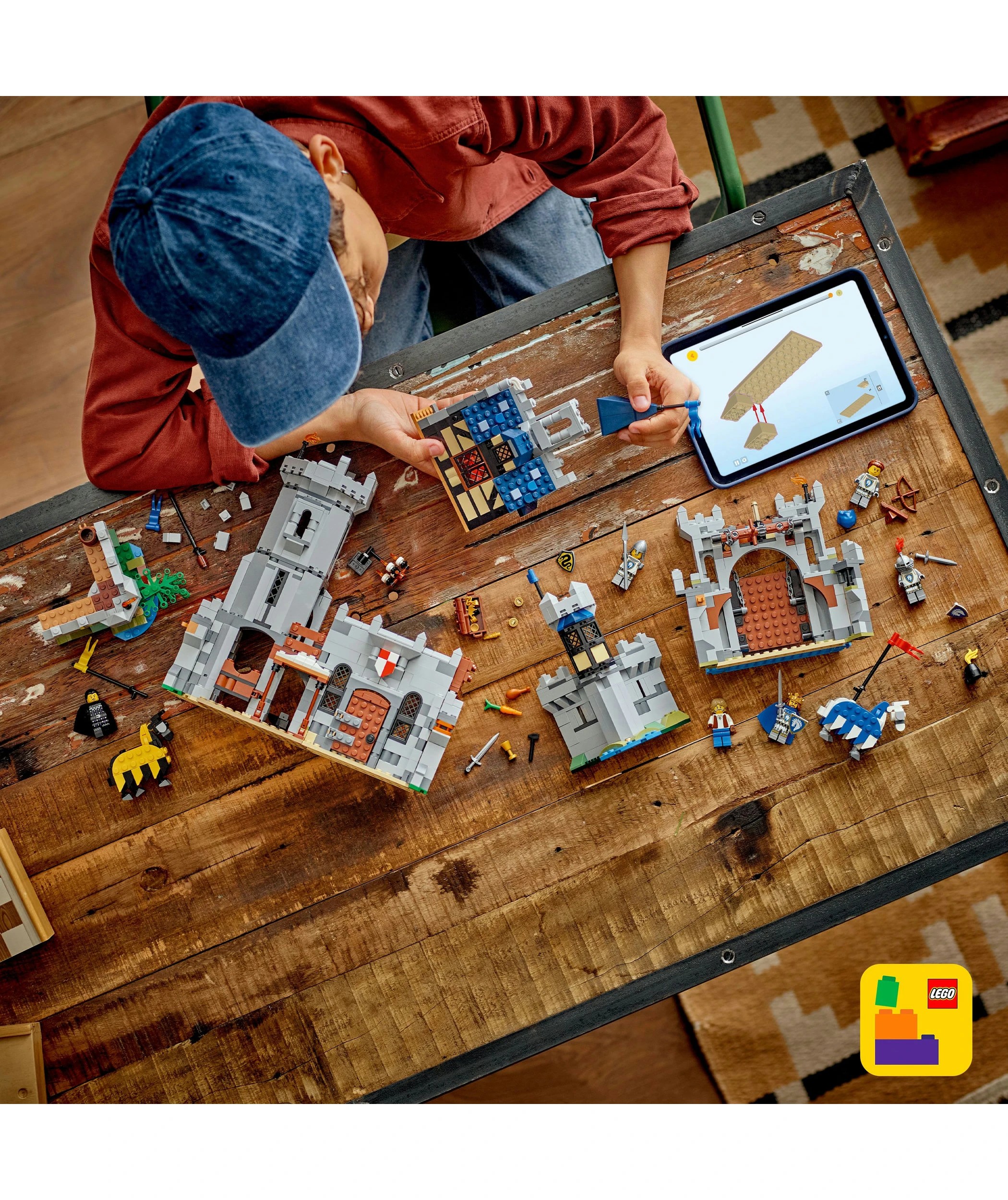 7 LEGO Creator Medieval Horse Knight Castle 31168, 7 of 10