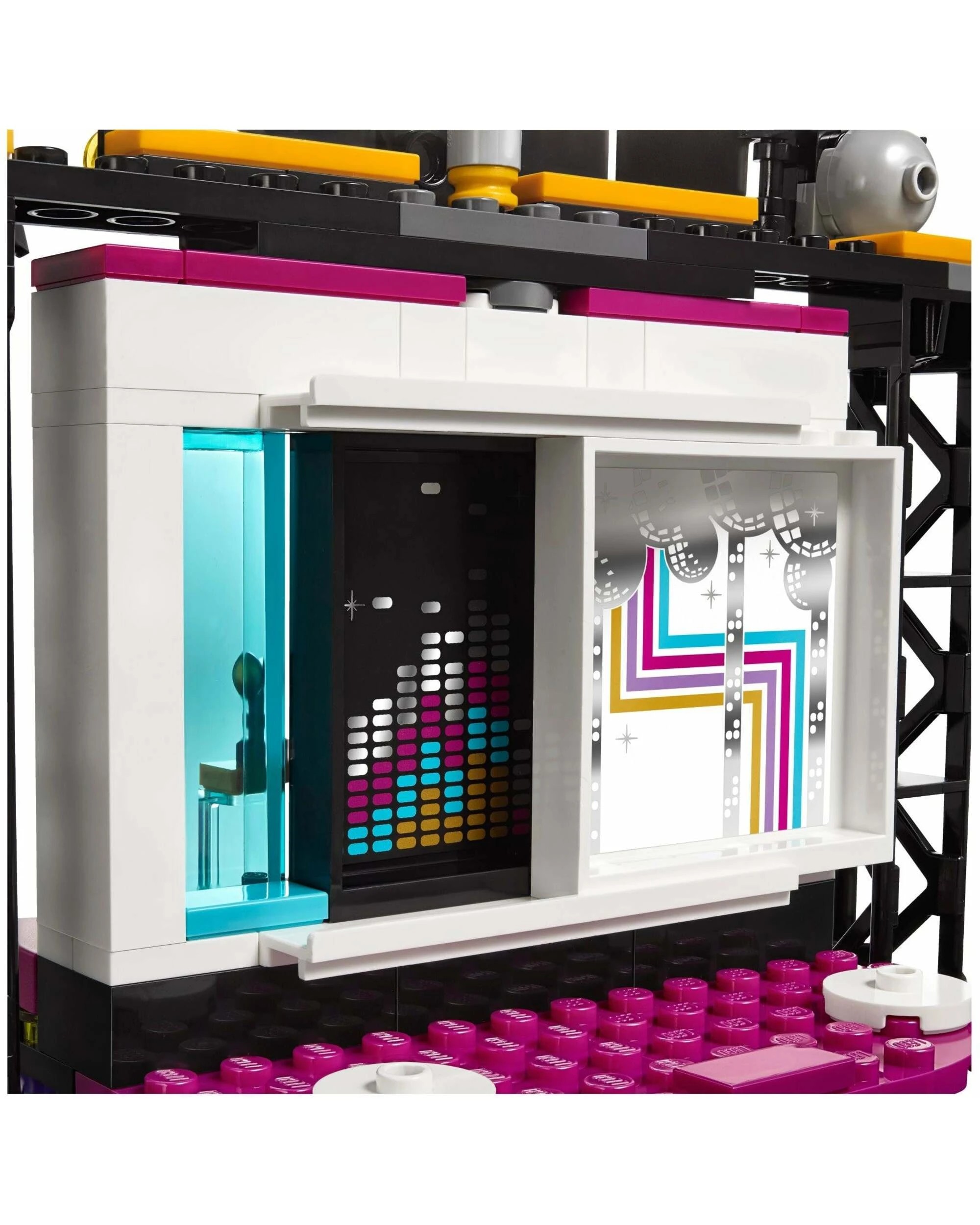 4 LEGO 41117 Friends Series Pop Star TV Studio, 4 of 5