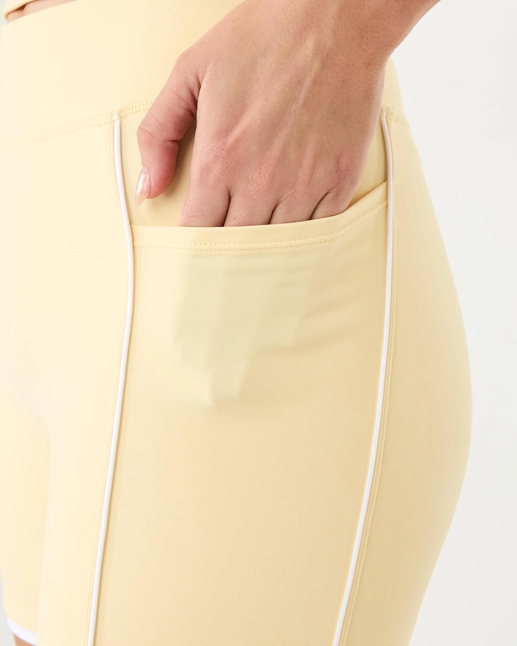 4 Active Womens Contrast Bike Shorts Chi Yellow, 4 of 8