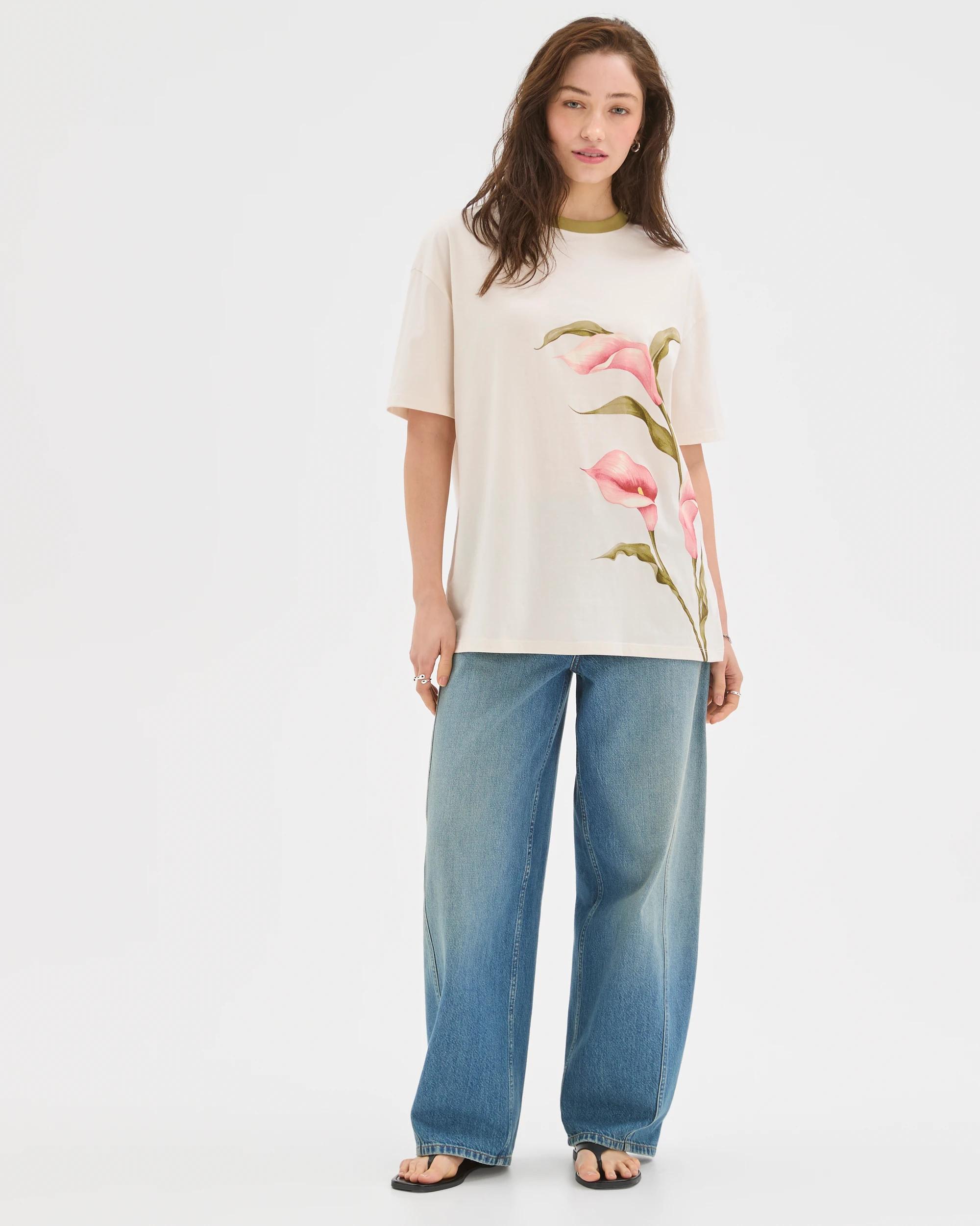 3 Lily Loves Australian Cotton Boyfriend T-Shirt NEUTRAL CALLA LILIES, 3 of 6