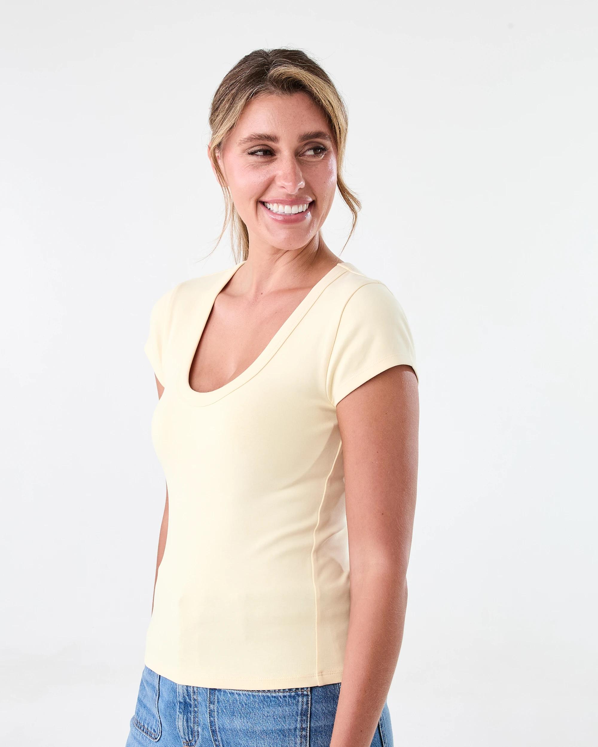 2 Short Sleeve Elevated Scoop Neck T-shirt Fln Yellow, 2 of 6
