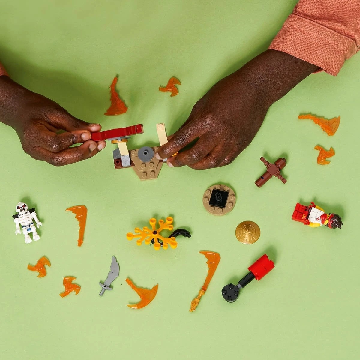 8 LEGO NINJAGO Epic Battle Set Kai vs. Skulkin 71730, 8 of 10