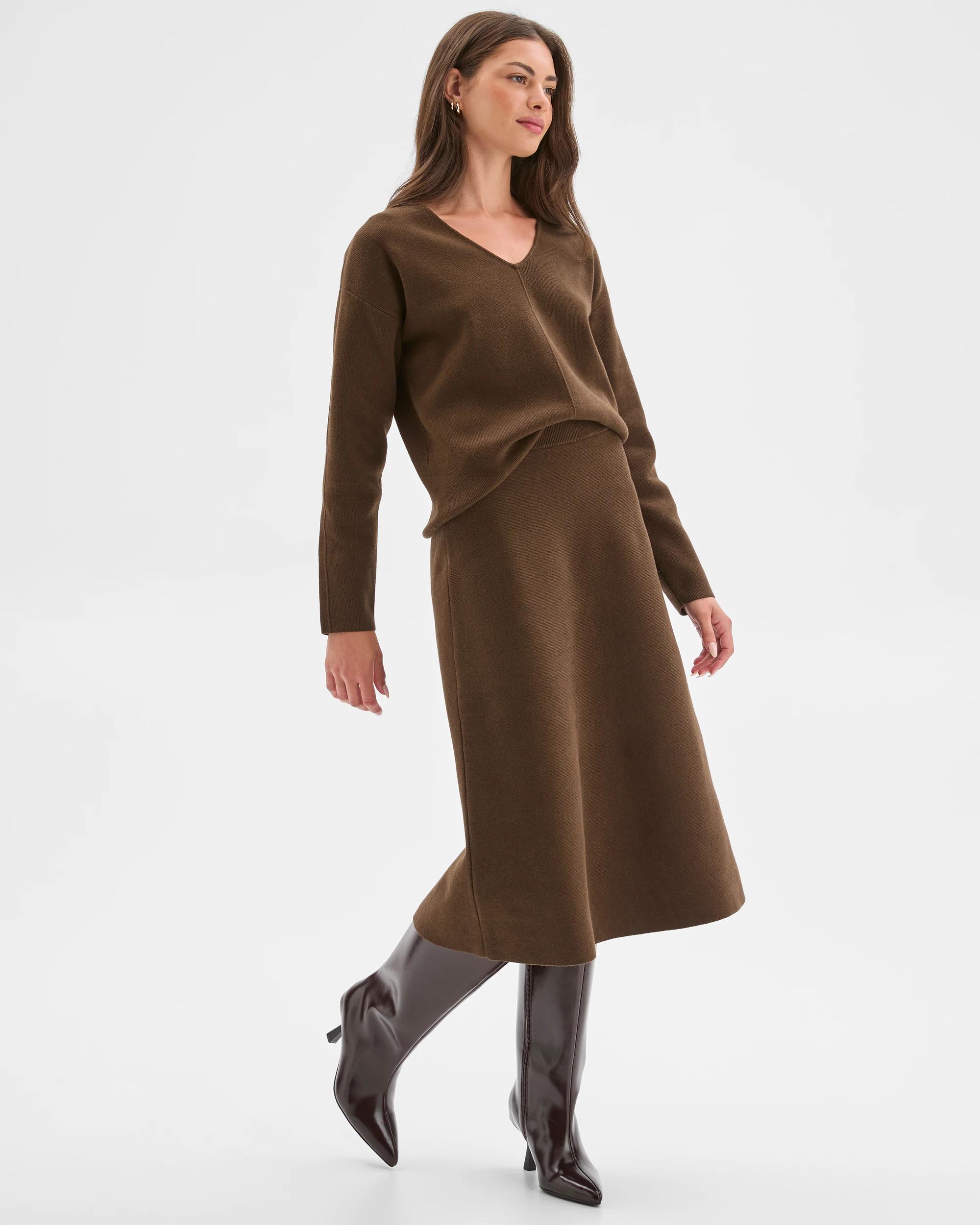 3 Target Petites Petites Australian Cotton Blend Polished Knit Midi Skirt OLIVE, 3 of 7