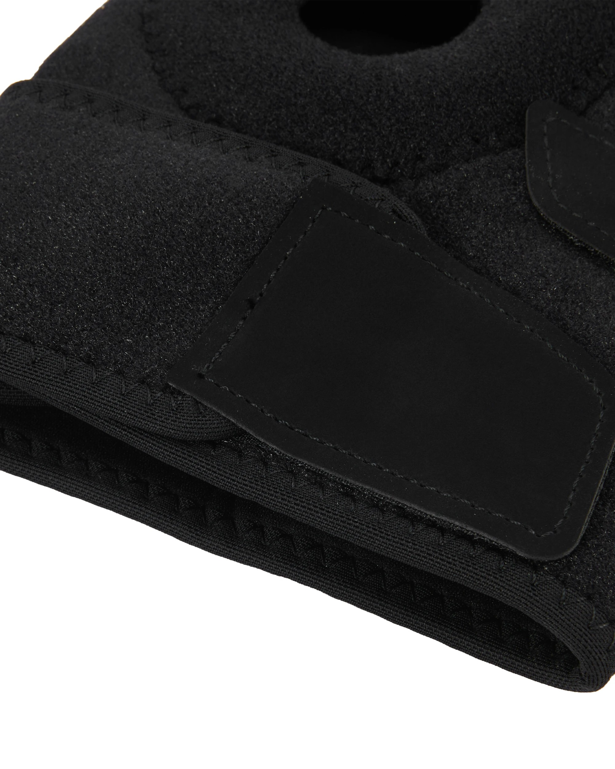 4 Protective Knee Support - Black, 4 of 6