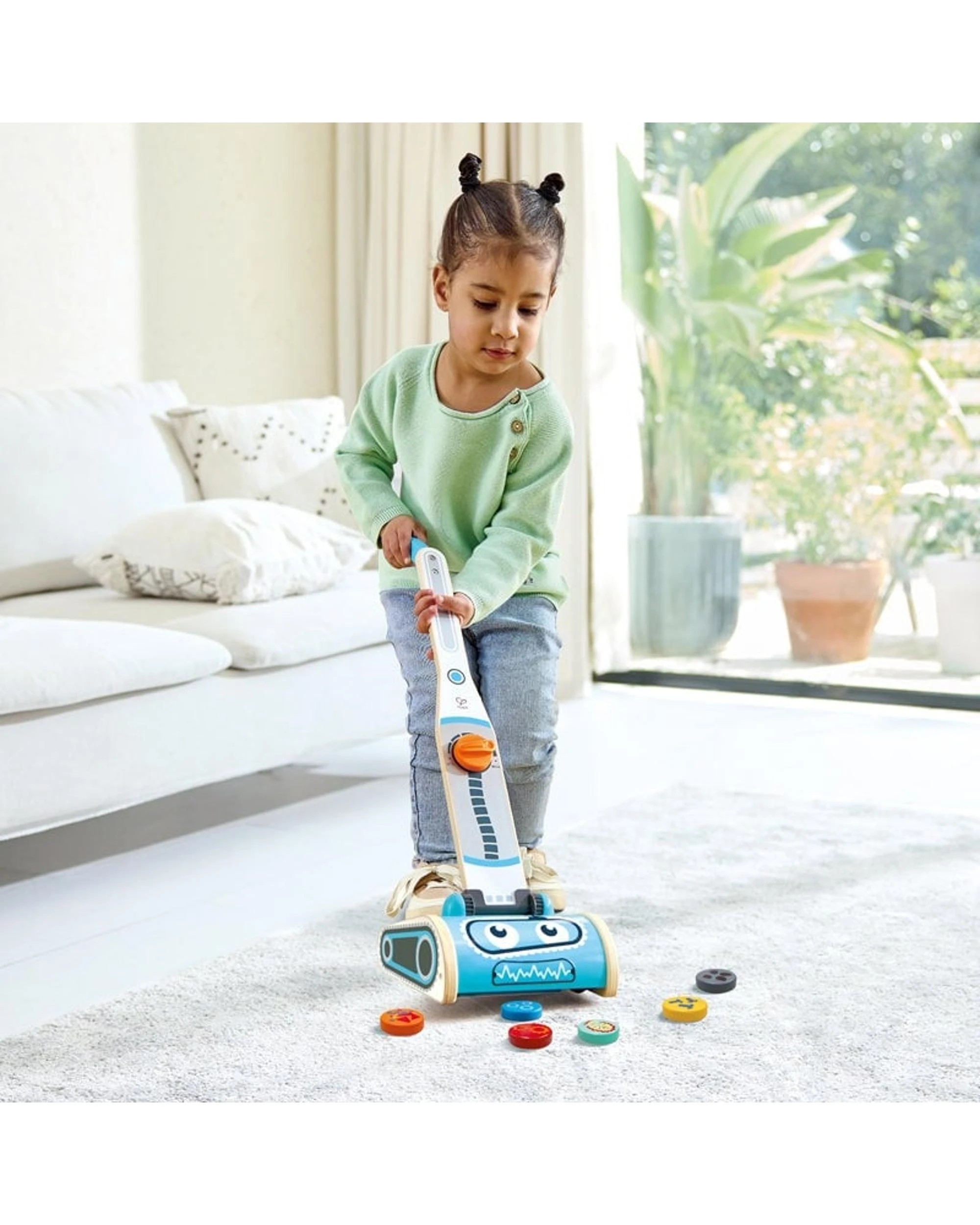 5 Hape Vacuum Playset, 5 of 5