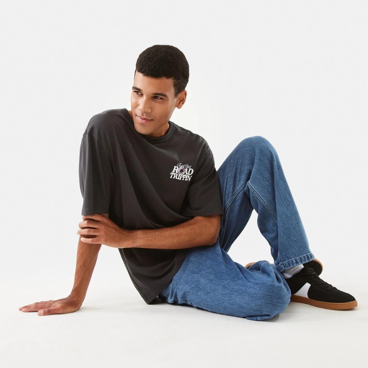 9 Oversized Graphic T-shirt Blk Oyster, 9 of 9
