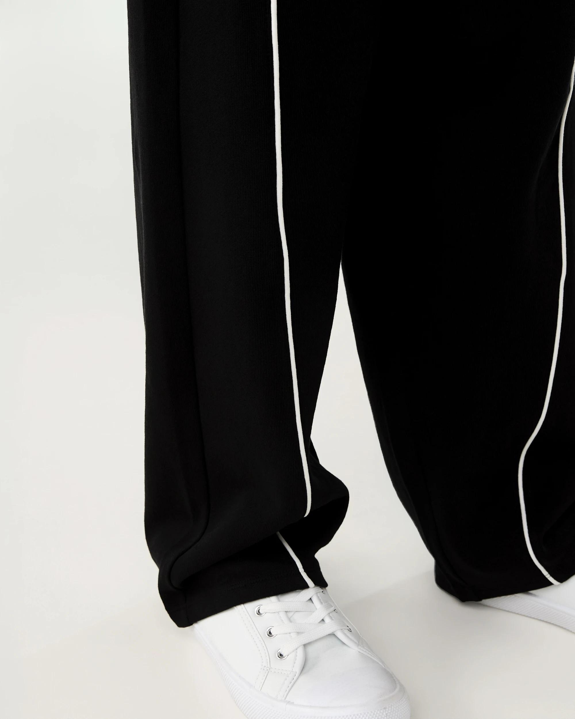 3 Barrel Leg Trackpants Black, 3 of 8
