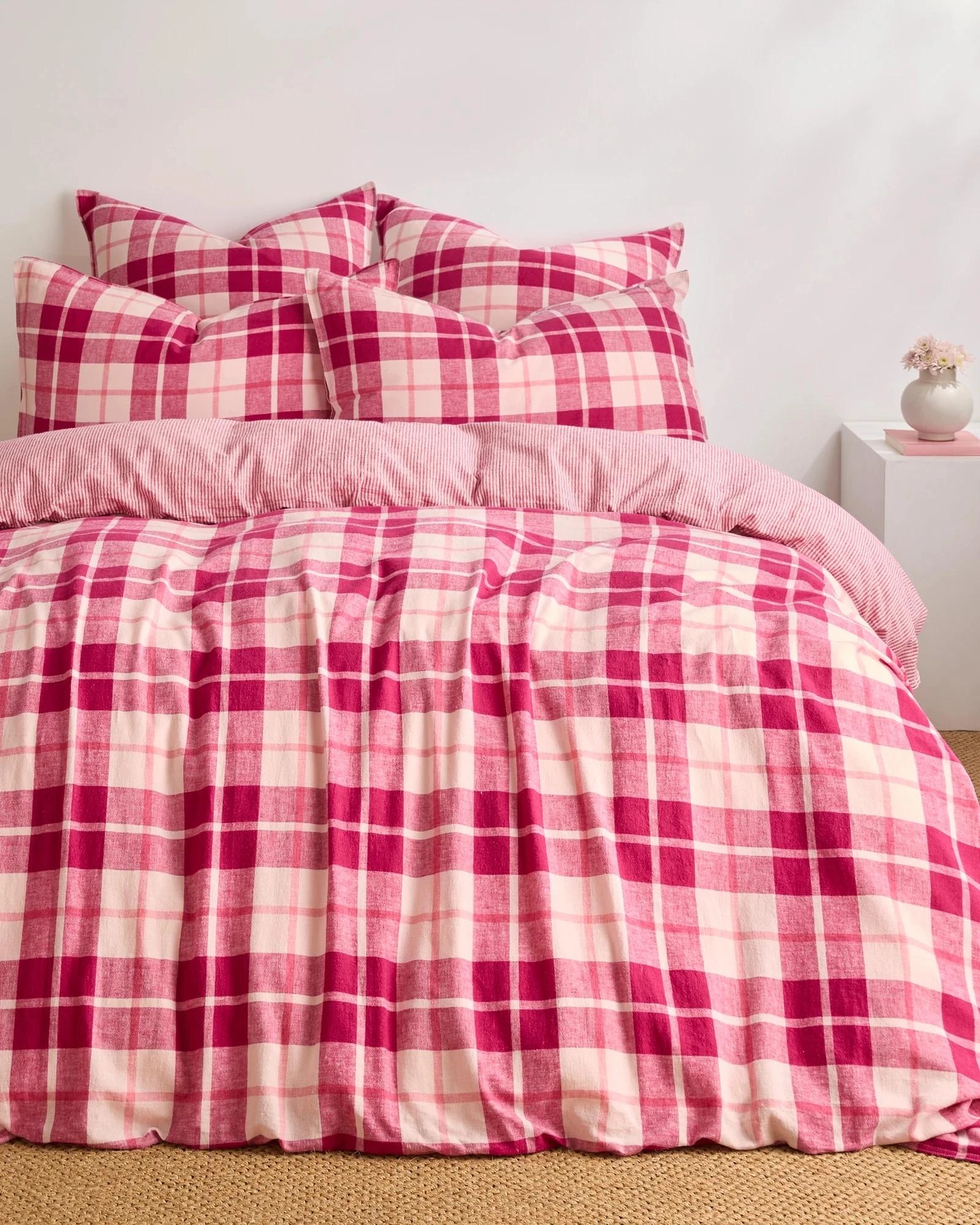 1 Target Ashlee Check Linen/Cotton Quilt Cover Set - King Bed - Pink, 1 of 8