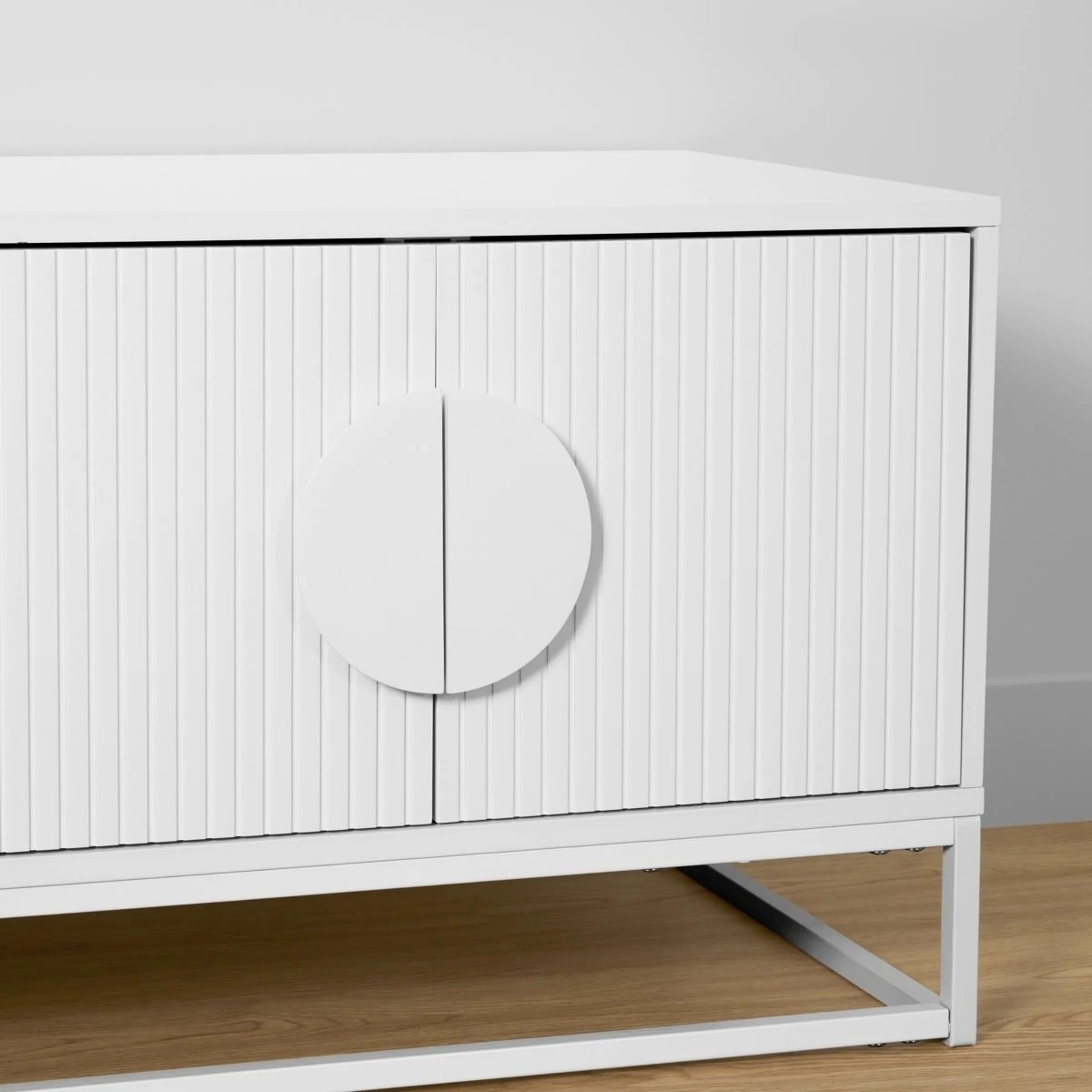 6 Stevie Entertainment Unit, 6 of 9