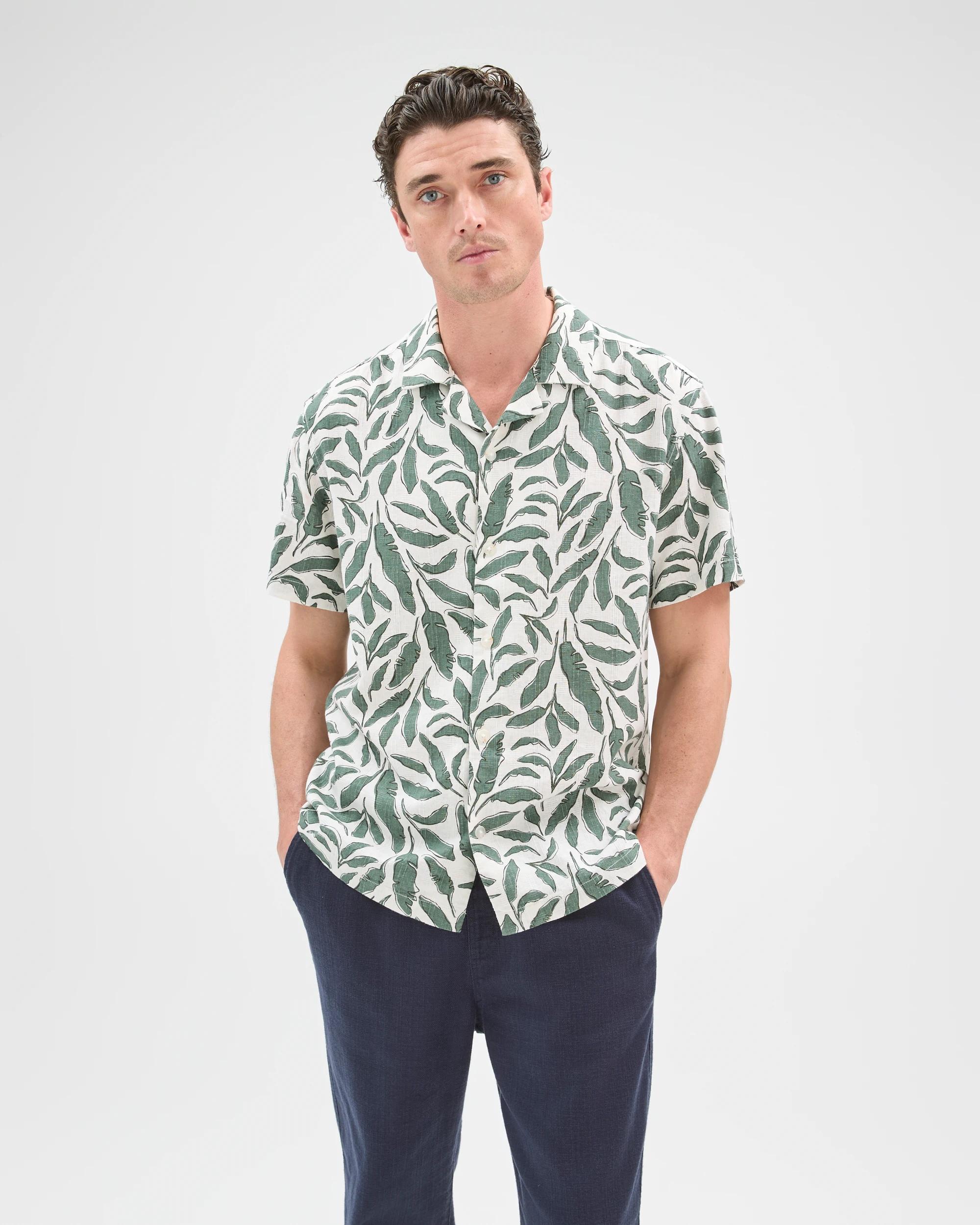 4 Target Man European Linen Blend Short Sleeve Textured Shirt LAUREL WREATH, 4 of 7