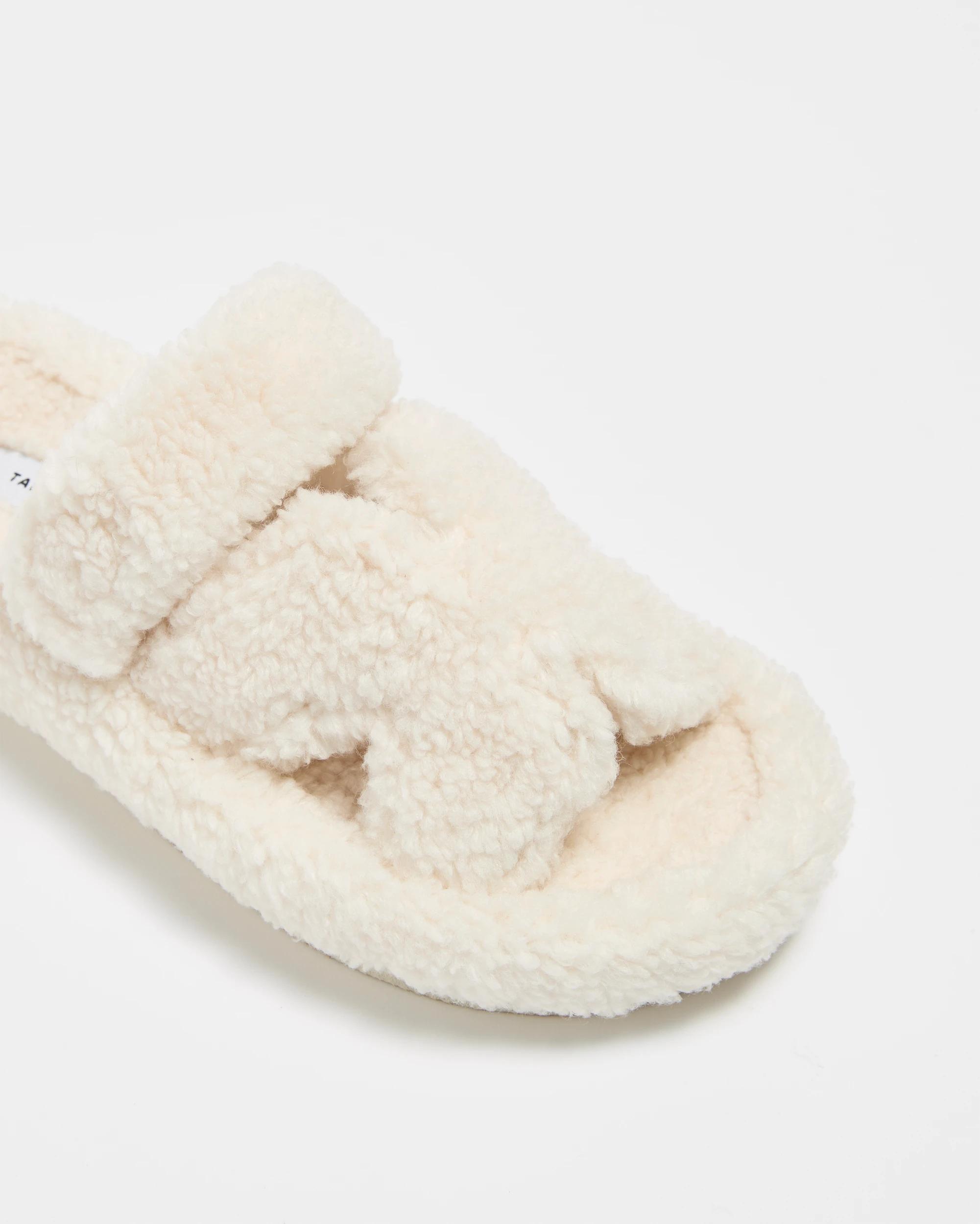 2 Target Womens Teddy Scuff Slipper - Harlow IVORY, 2 of 3
