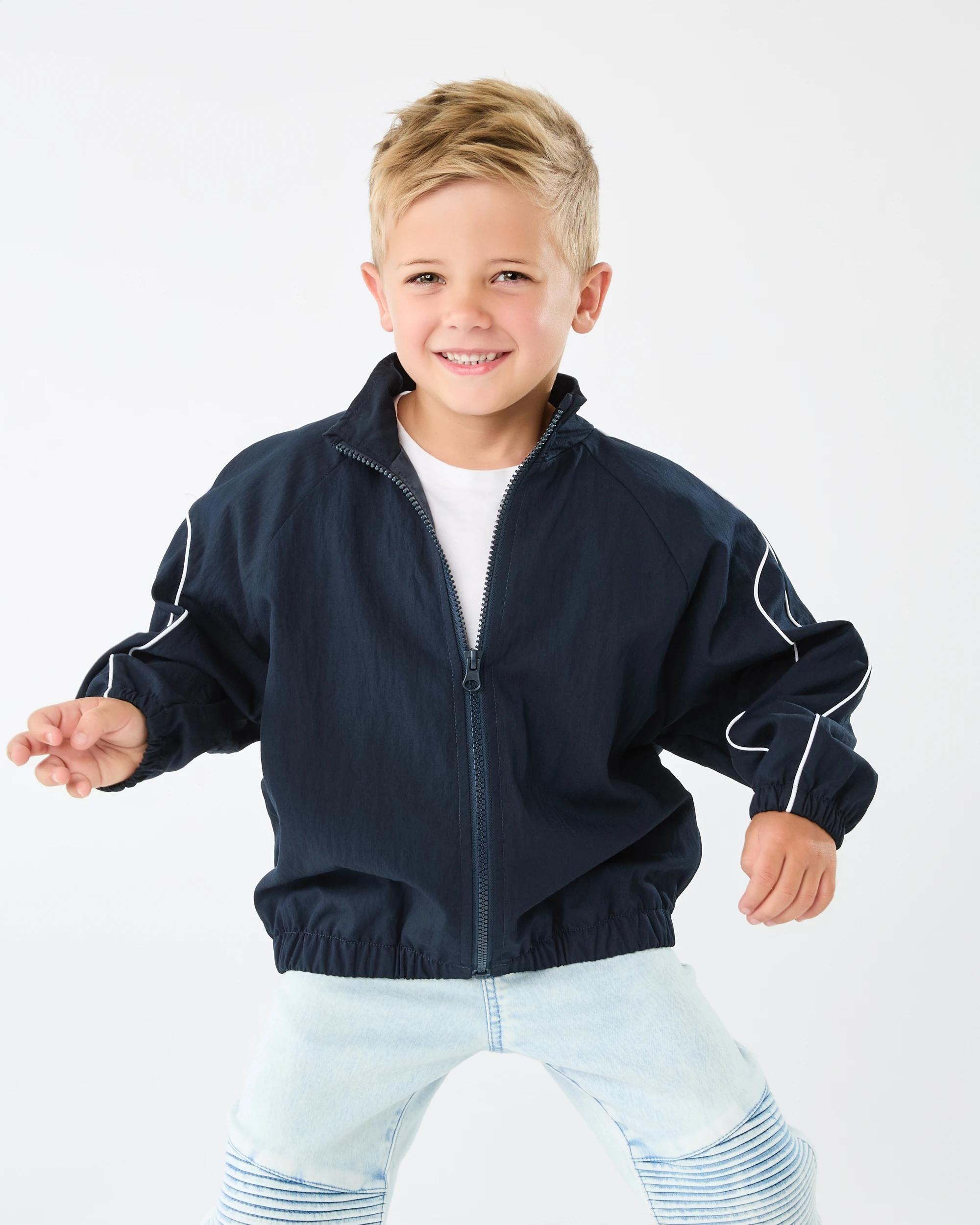 2 Sporty Jacket Sky Cptn, 2 of 9