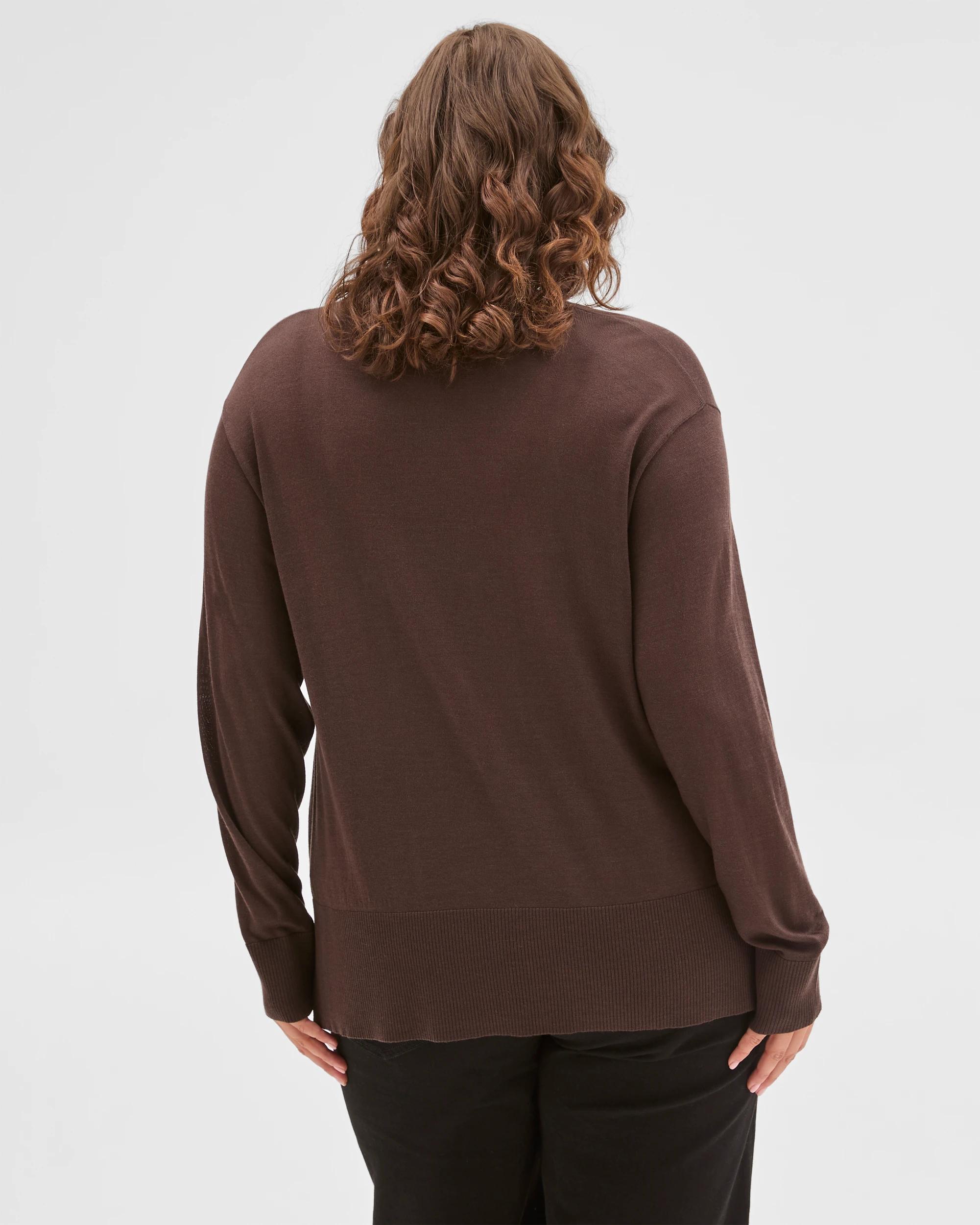 5 Target Curve Plus Size Australian Merino Wool Blend Long Sleeve V-Neck Top BLACK COFFEE, 5 of 6