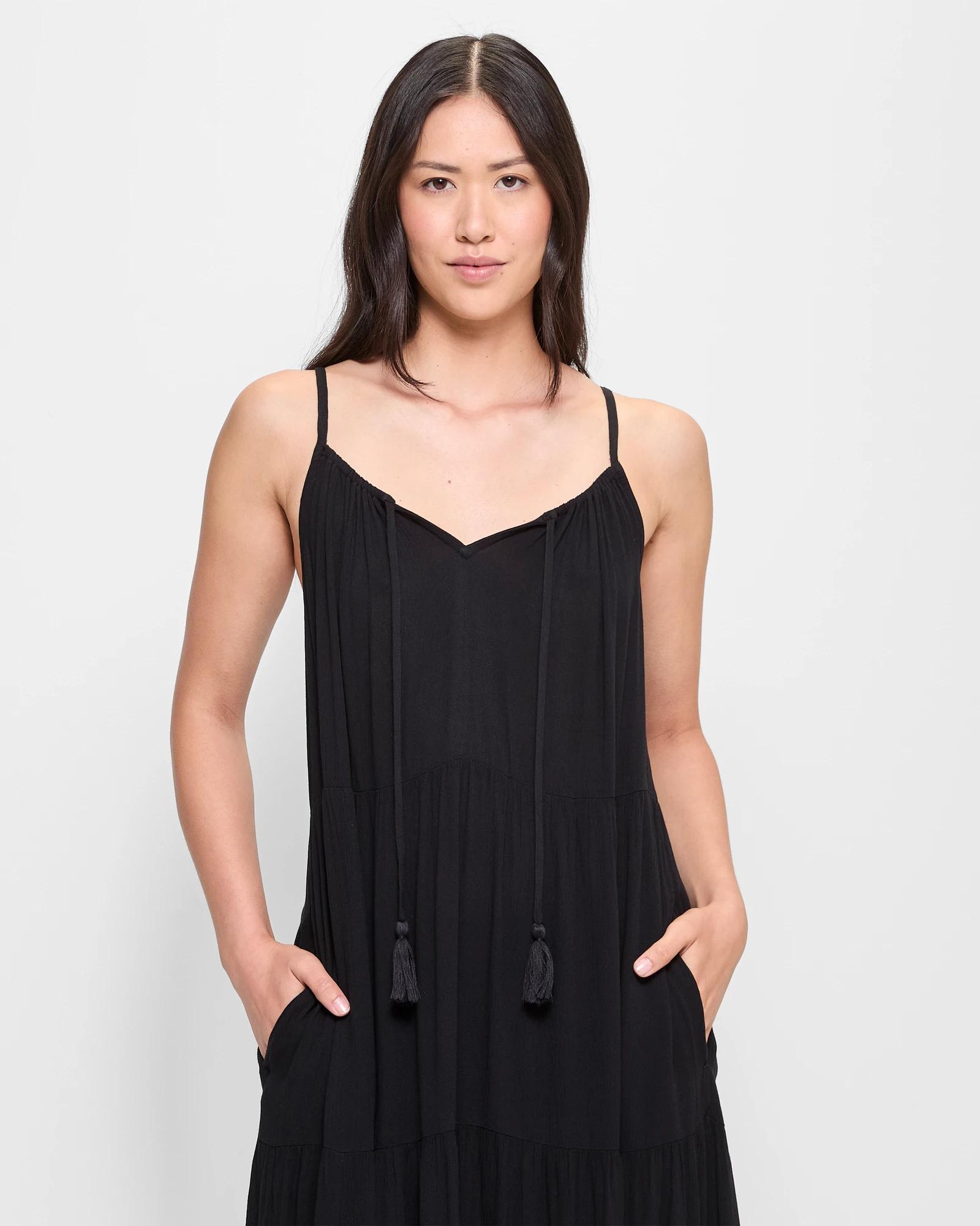 2 Target Resort Crinkle Maxi Dress BLACK, 2 of 5