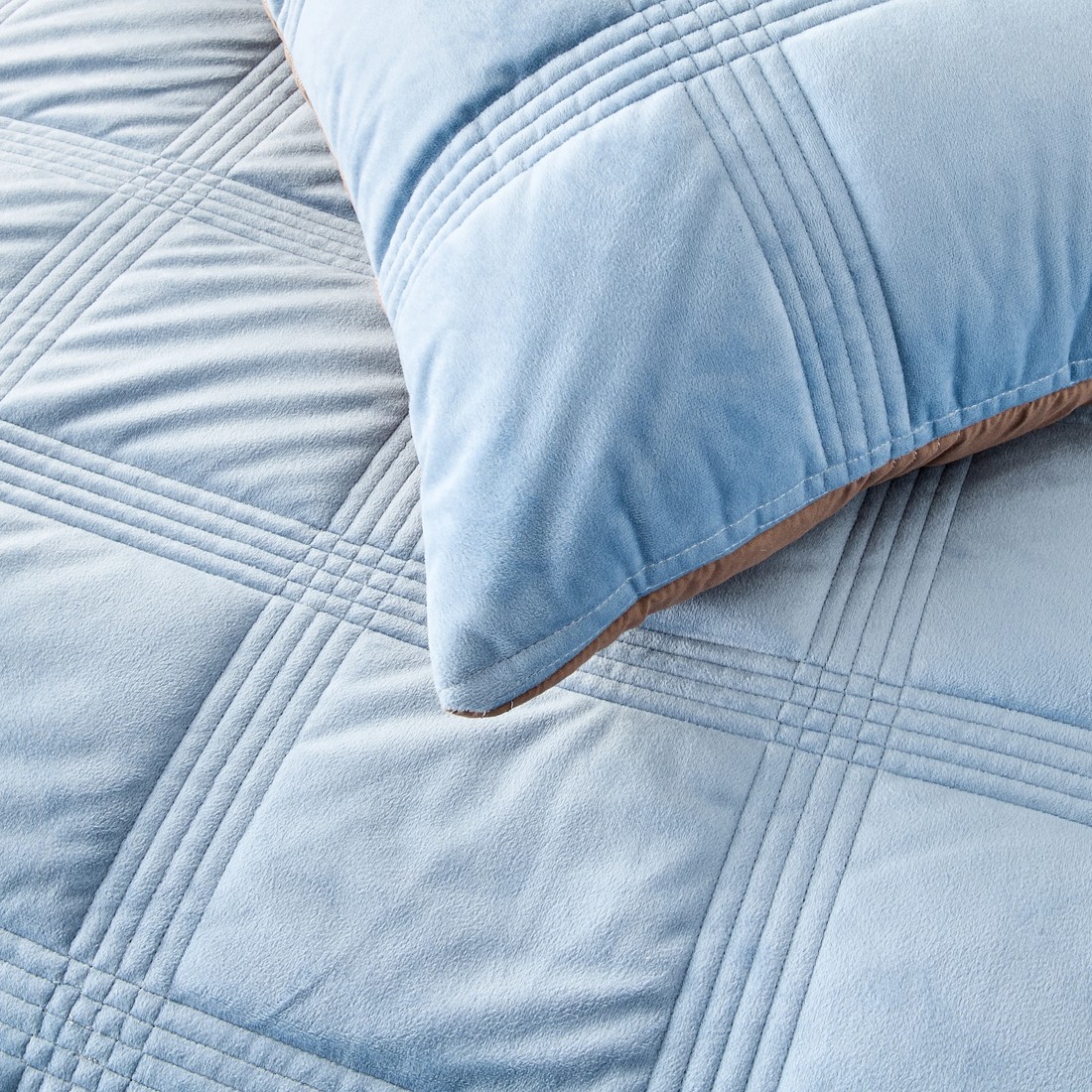 6 Velvet Reversible Coverlet Set - Queen/King Bed, Blue, 6 of 9