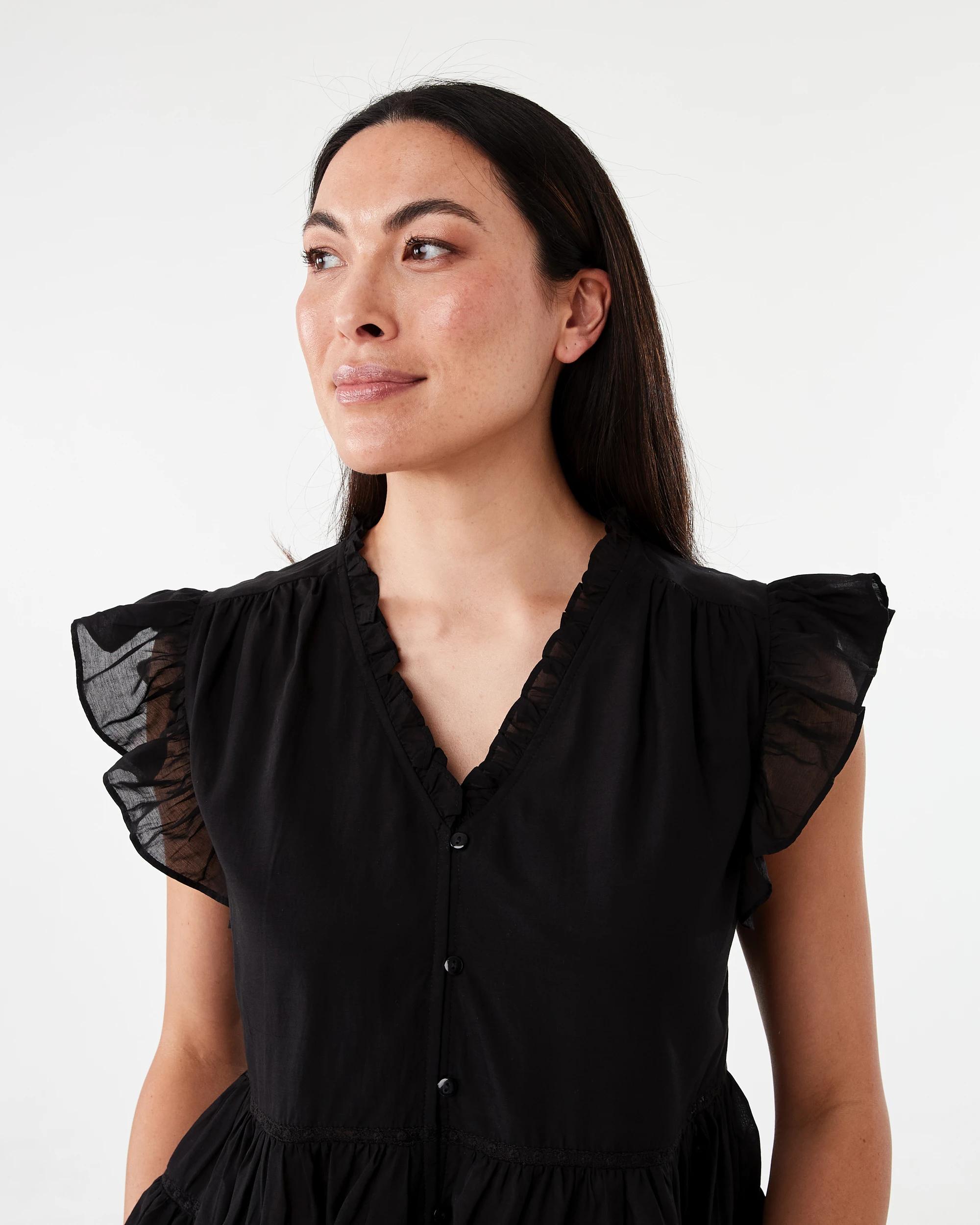 4 Short Sleeve Lace Trim Flutter Top Black, 4 of 8