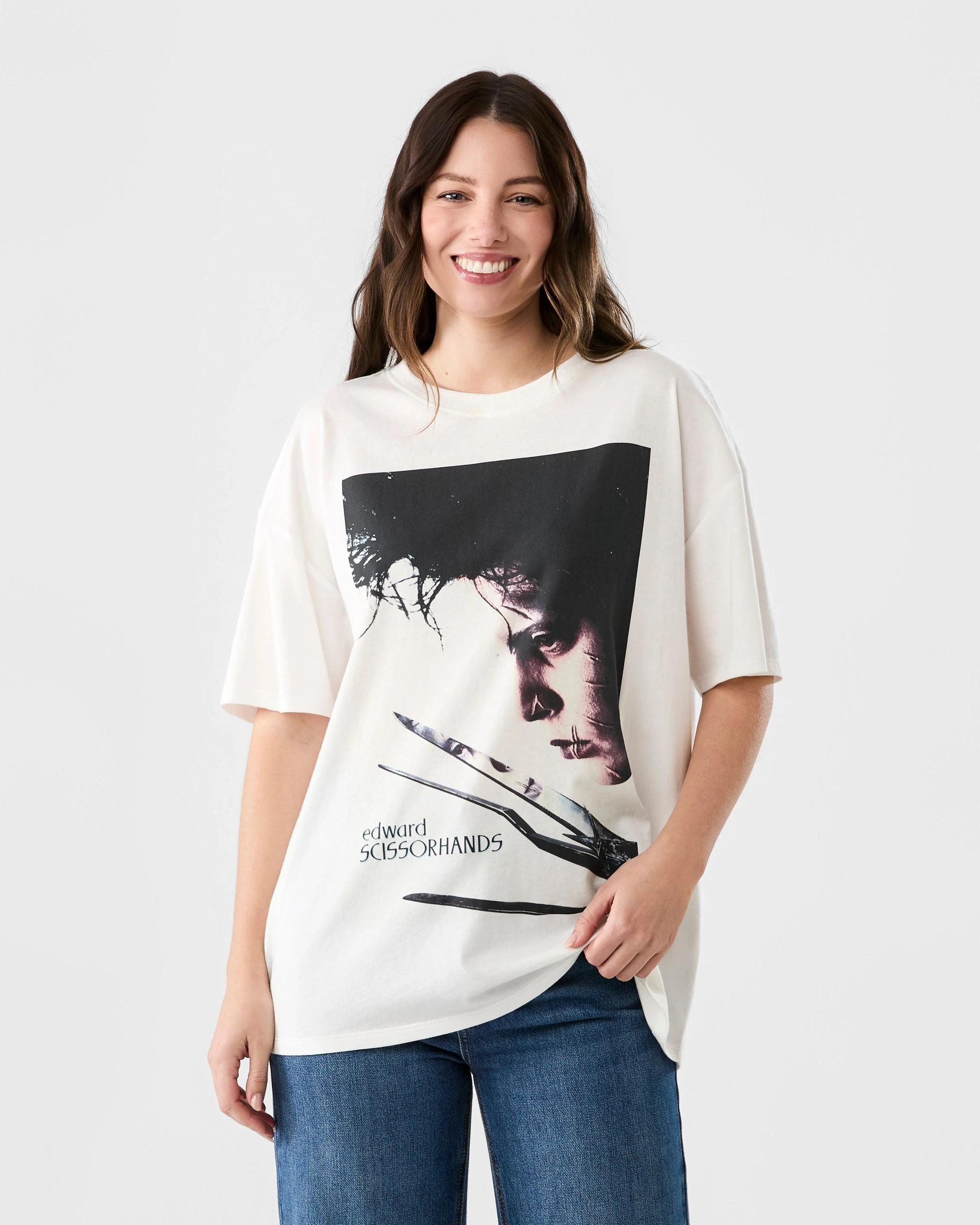 1 Short Sleeve Edward Scissorhands License Halloween T-shirt Edscihnds, 1 of 5