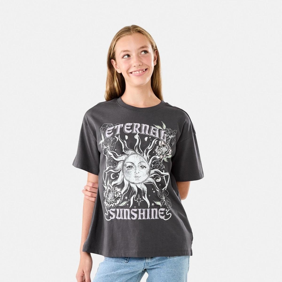 1 Oversized T-shirt Sunshine, 1 of 9