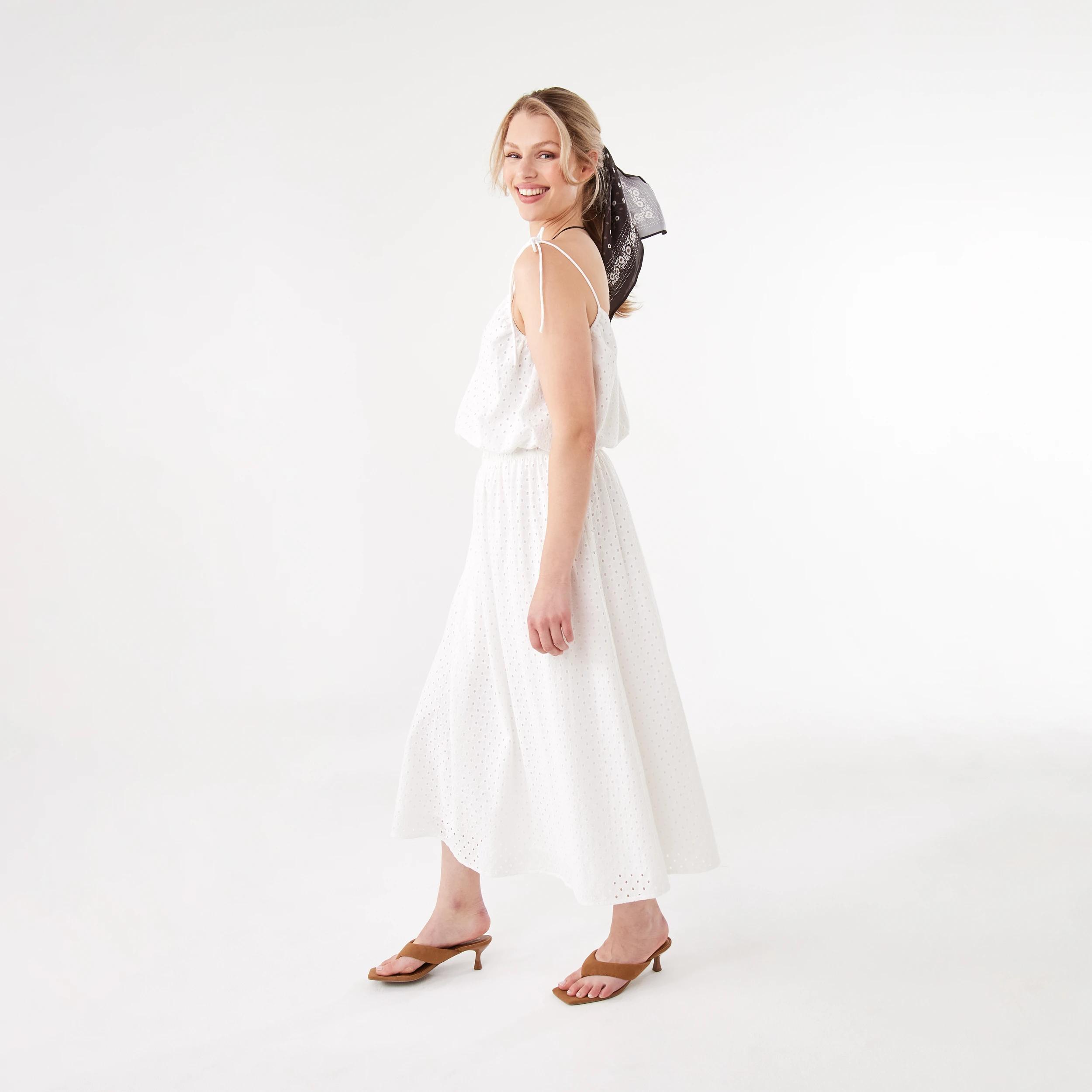 3 Sleeveless Broderie Shoulder Tie Top White, 3 of 8