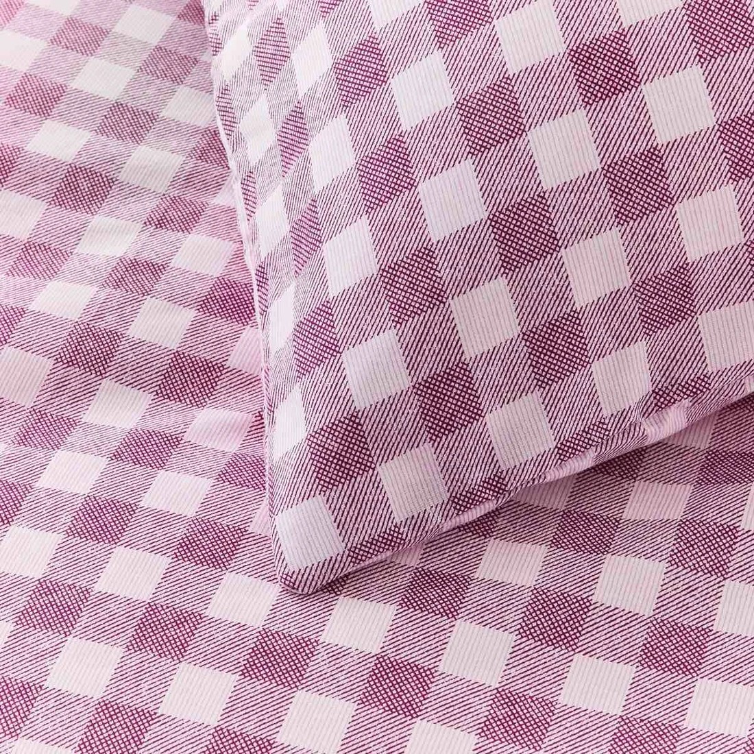 4 Gingham Cotton Rich Reversible Quilt Cover Set - Queen Bed, Berry, 4 of 7