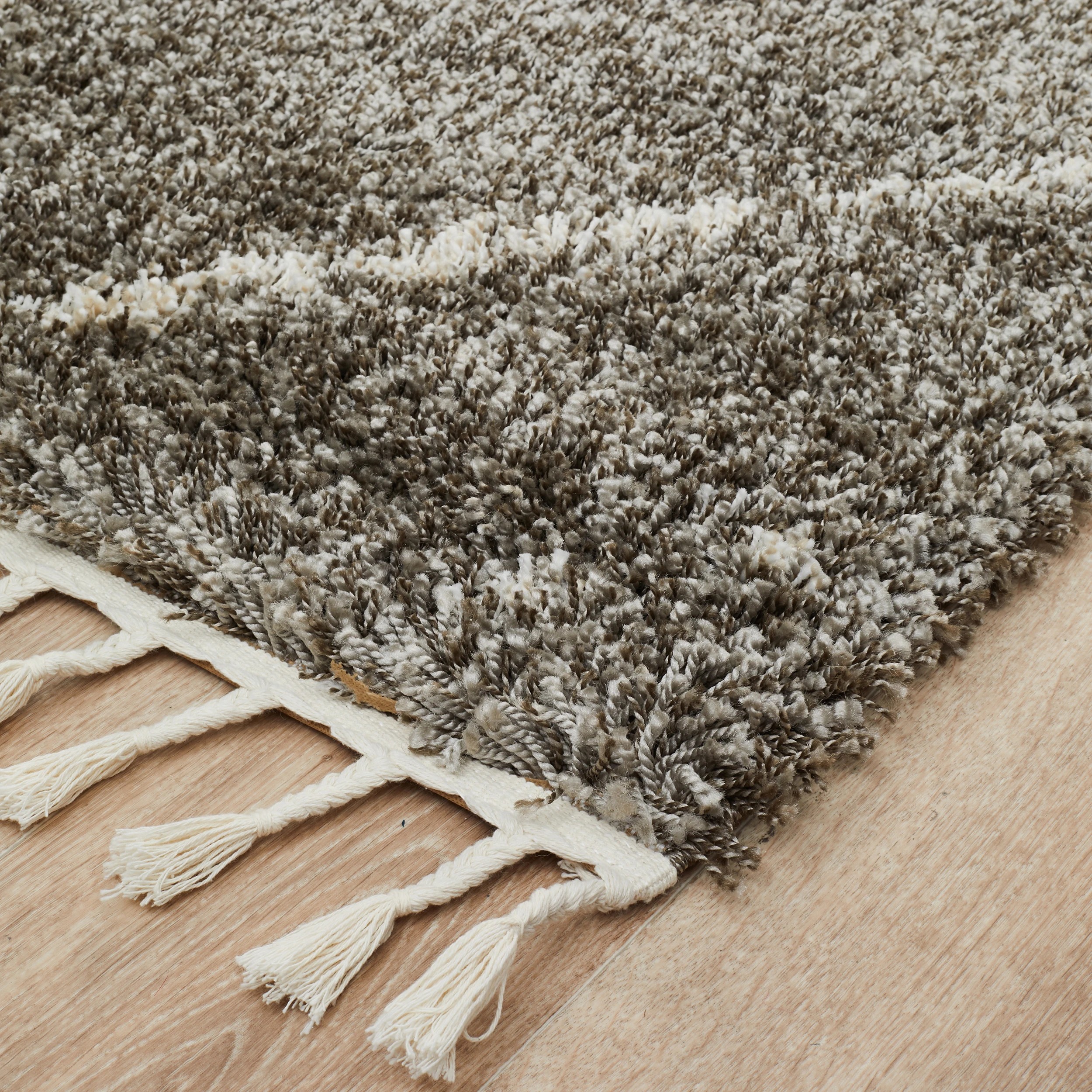 3 Common Ground Rugs Amber 44 170x120cm - Small Shag Rug - Silver, 3 of 7