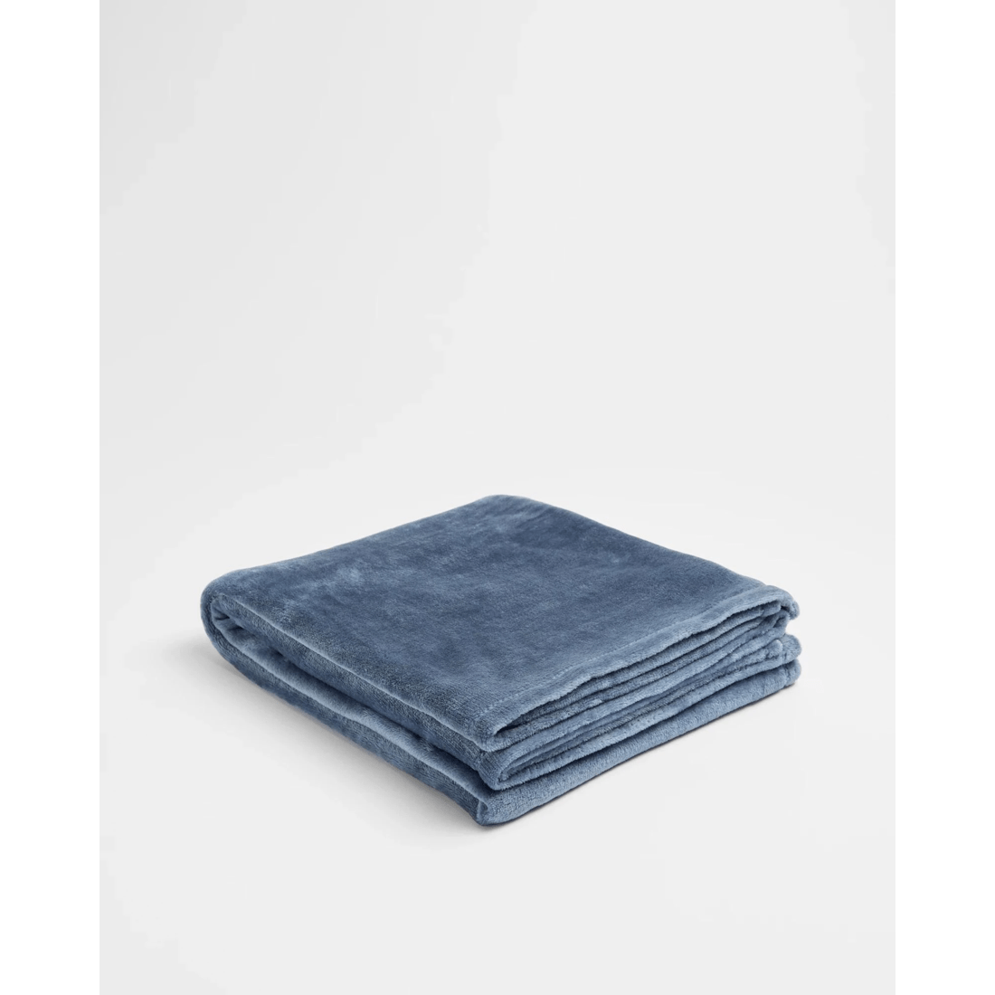 1 Target Ivy Super Soft Throw - Blue, 1 of 3