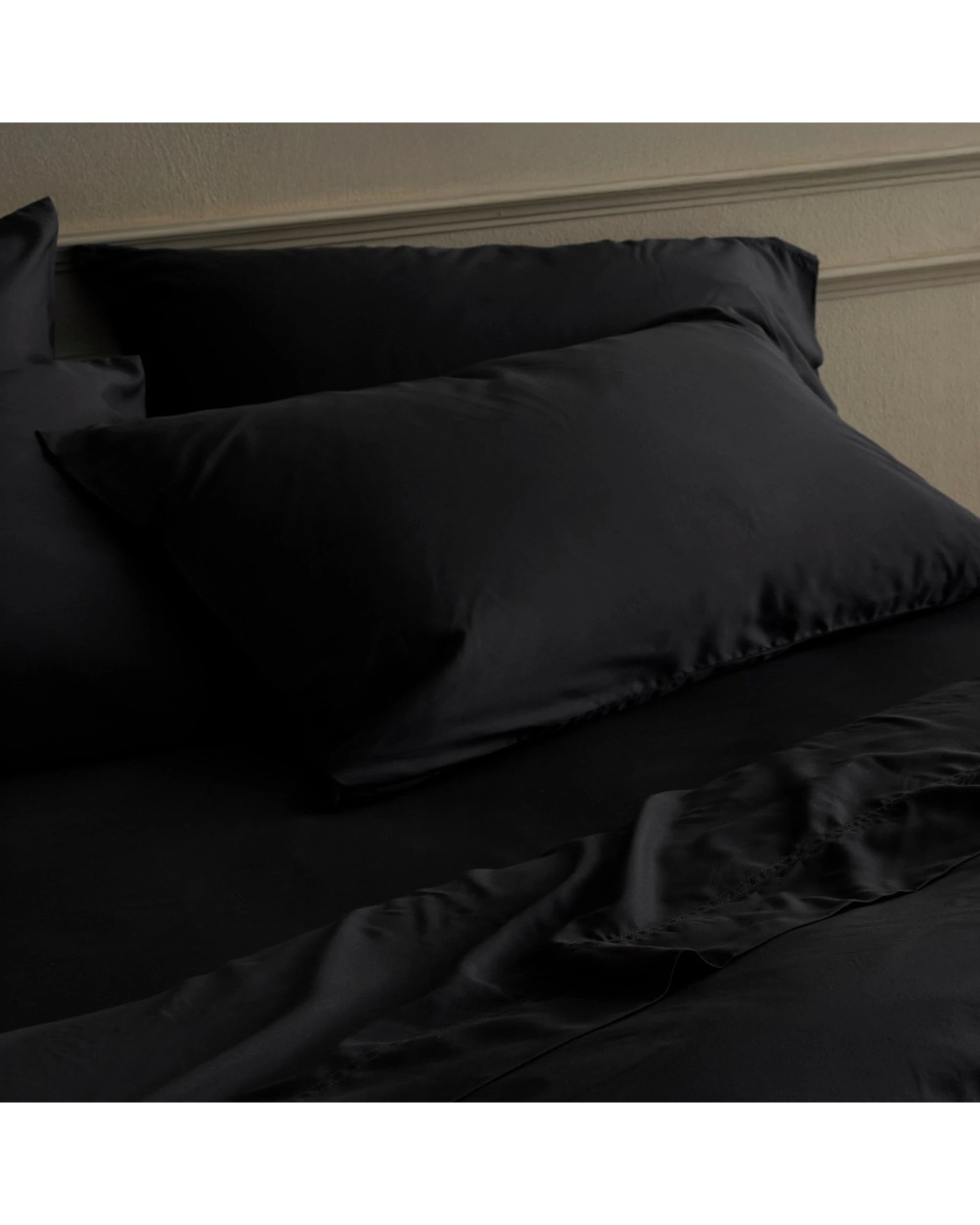 1 Bedding co 2pc 350TC Organic Bamboo Pillow Case Set Standard Luxurious - One Size - Black, 1 of 3