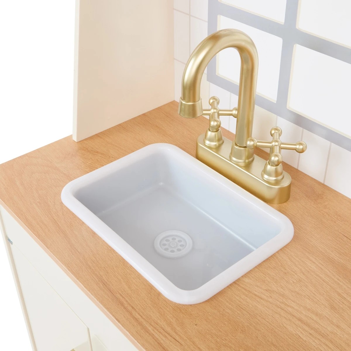 7 Wooden Interactive Deluxe Kitchen, 7 of 8