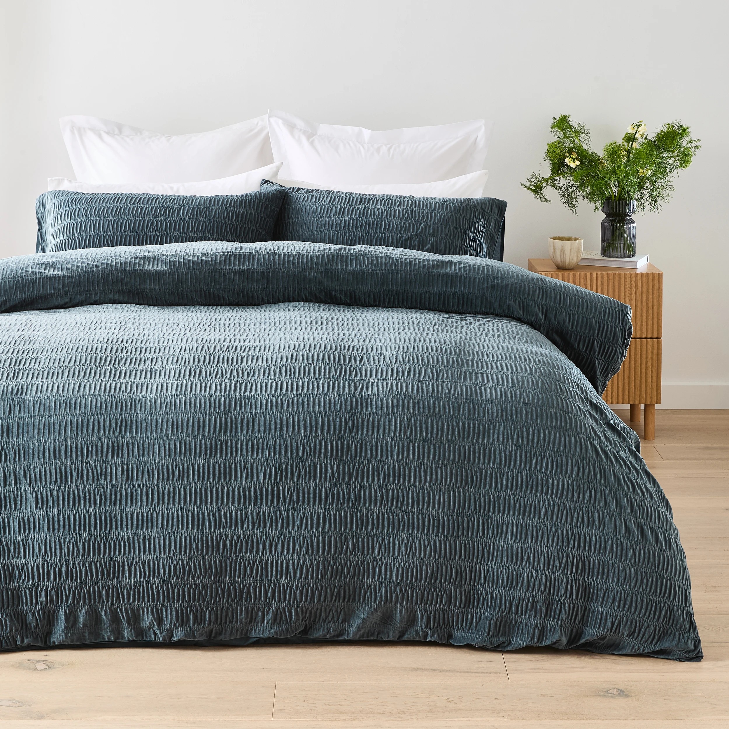 1 Velvet Quilt Cover Set - King Bed, Navy, 1 of 7