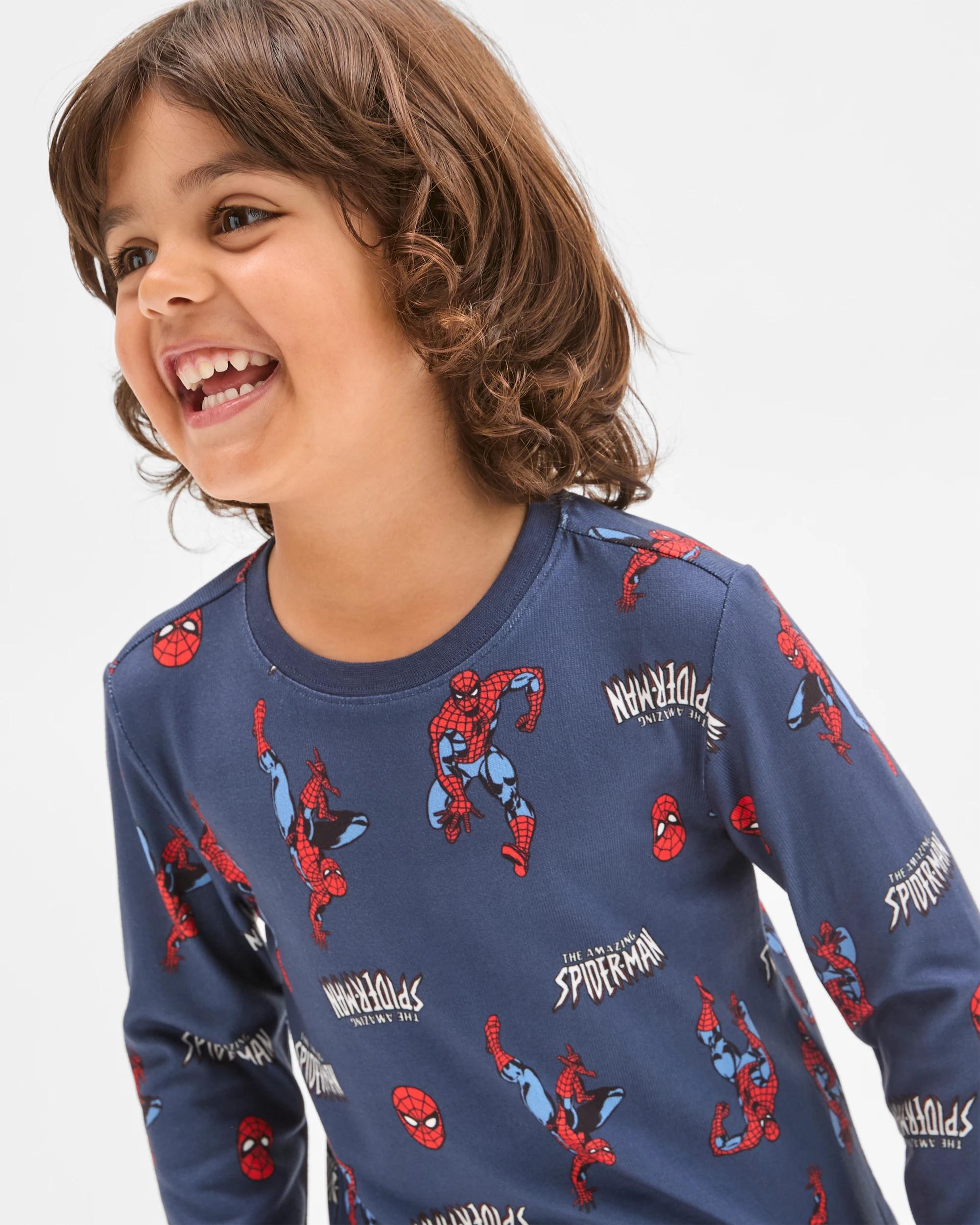 4 Spider-Man Gift Pack Younger Boys Hacci Knit Pyjama Set SPIDER-MAN, 4 of 9