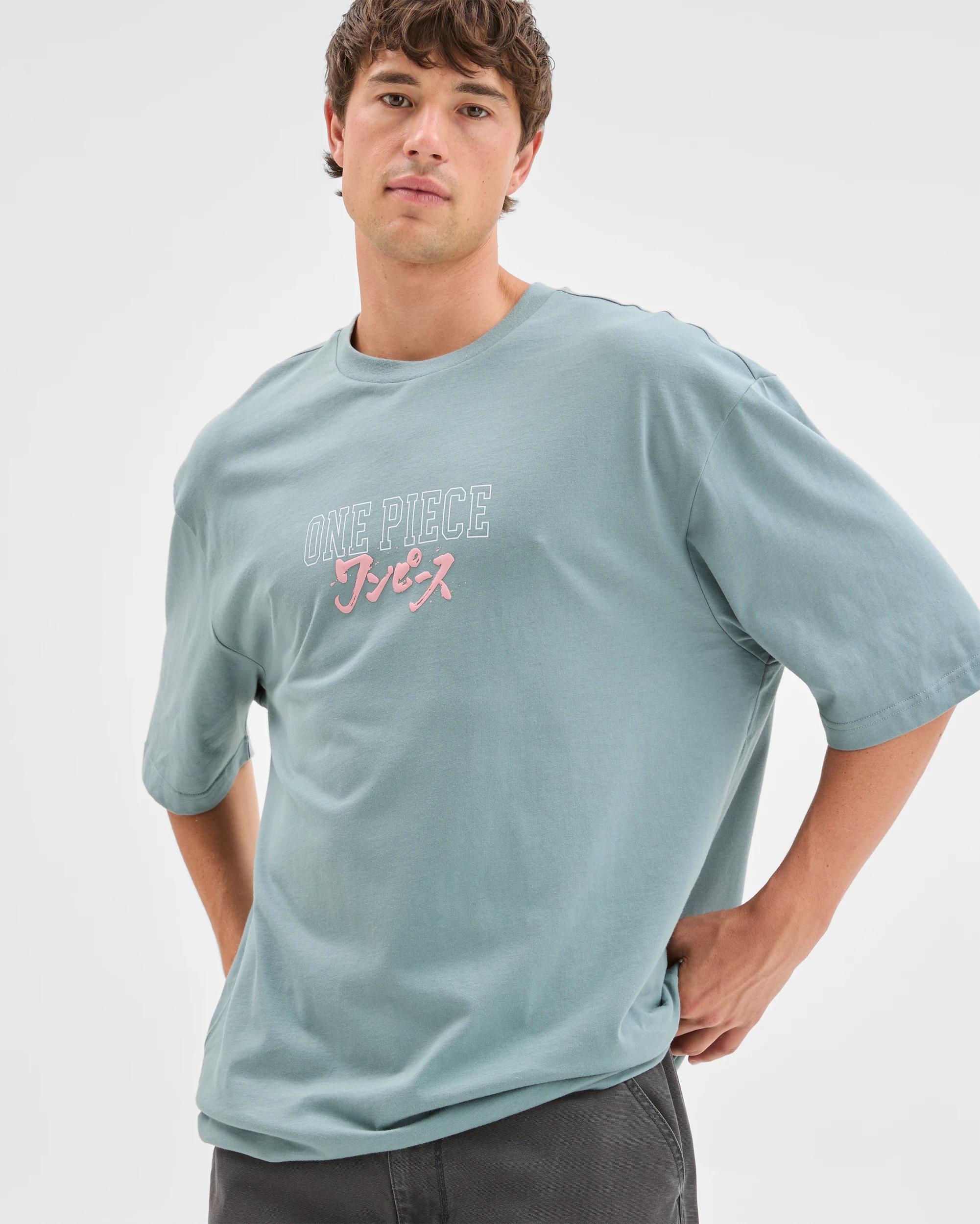 2 One Piece Onepiece Strawhat Australian Cotton Print T-Shirt MOSS GREEN, 2 of 5