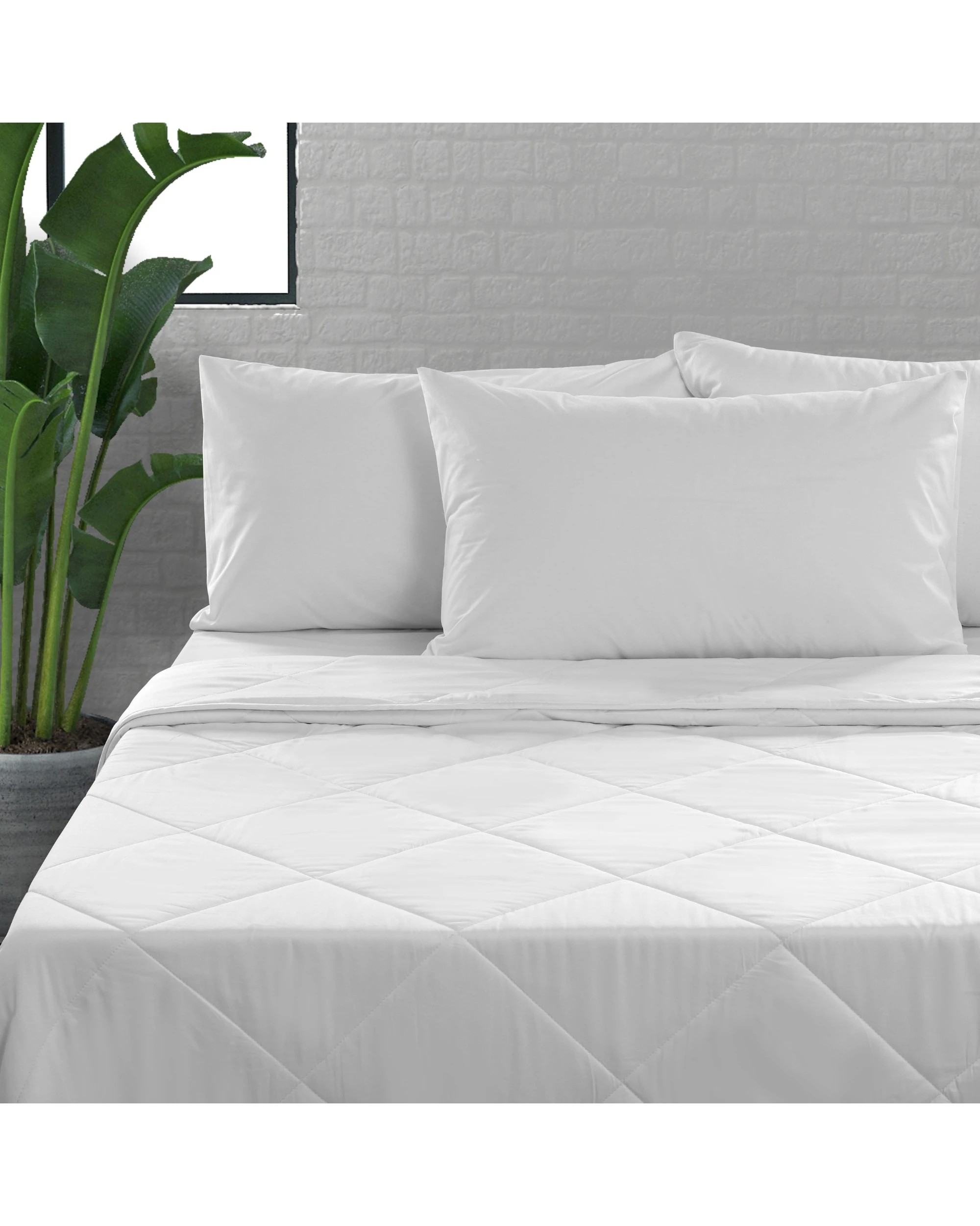 5 Natural Home 250gsm 100% Bamboo Lightweight Quilt - Double Bed - White, 5 of 6