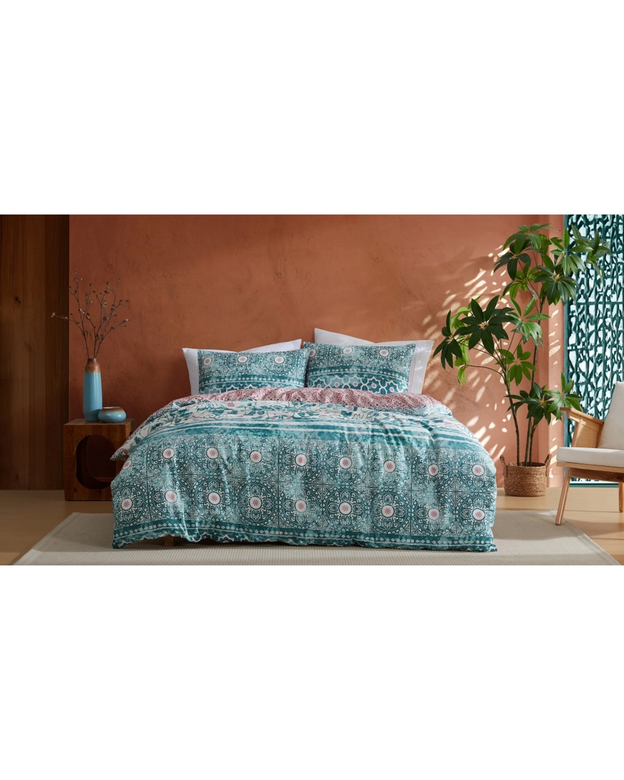 1 Ardor Lisbon Teal 250TC Cotton Sateen Quilt Cover & Pillowcase Set - Double Bed - Multi, 1 of 2