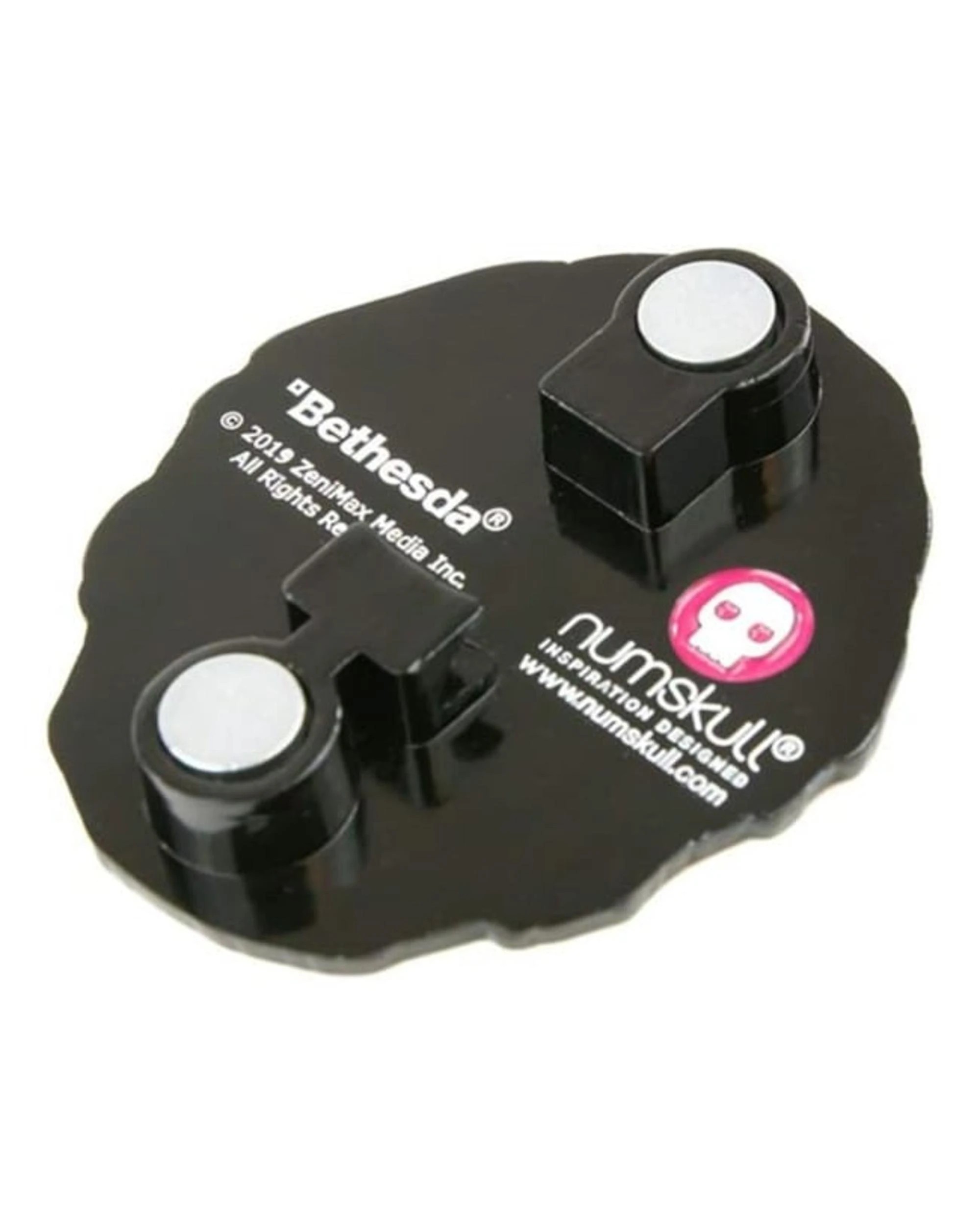 2 Numskull Doom Slayers Club Bottle Opener - Green, 2 of 3