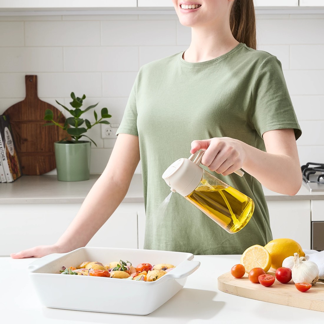 2 450ml Oil Spray and Pour Bottle, 2 of 10