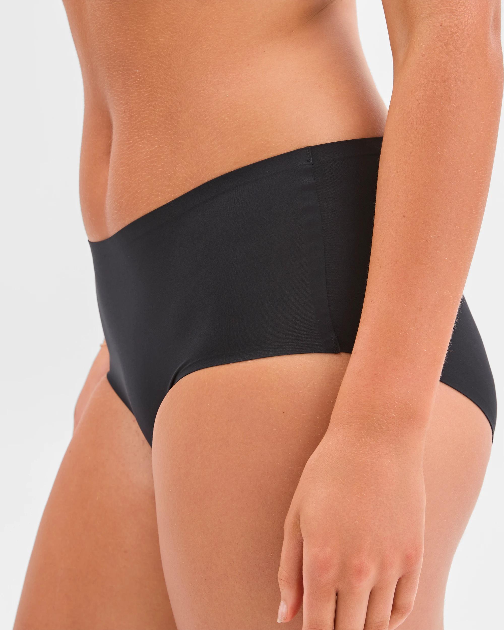 3 Target Woman Smooth Moves 2 Pack Bonded No Show Midi Briefs BLACK, 3 of 4