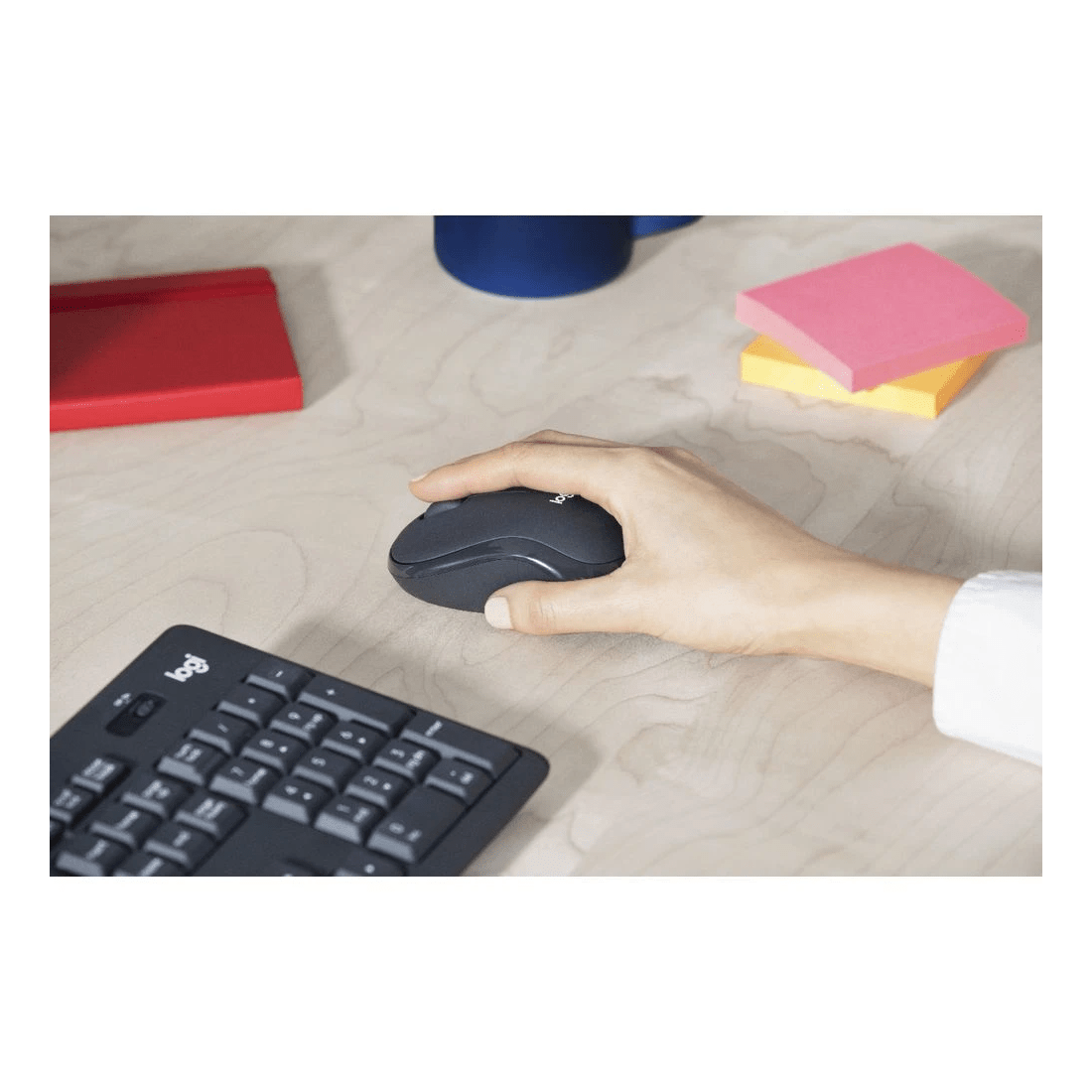 6 Logitech MK295 Silent Wireless Keyboard and Mouse Combo, 6 of 8